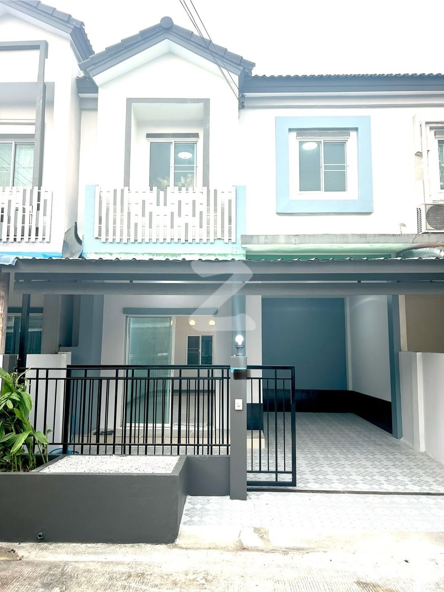 ทาวน์โฮมให้เช่า 2 ชั้น ม.ไลโอนอฟ ดอนเมือง-แจ้งวัฒนะ ออกแบบและตกแต่งสไตล์ Modern Stripe Contemporary การจัดวางอย่าง cluster เพื่อให้ความเป็นส่วนตัว : เจ้าของให้เช่าเอง (งดรับนายหน้า)