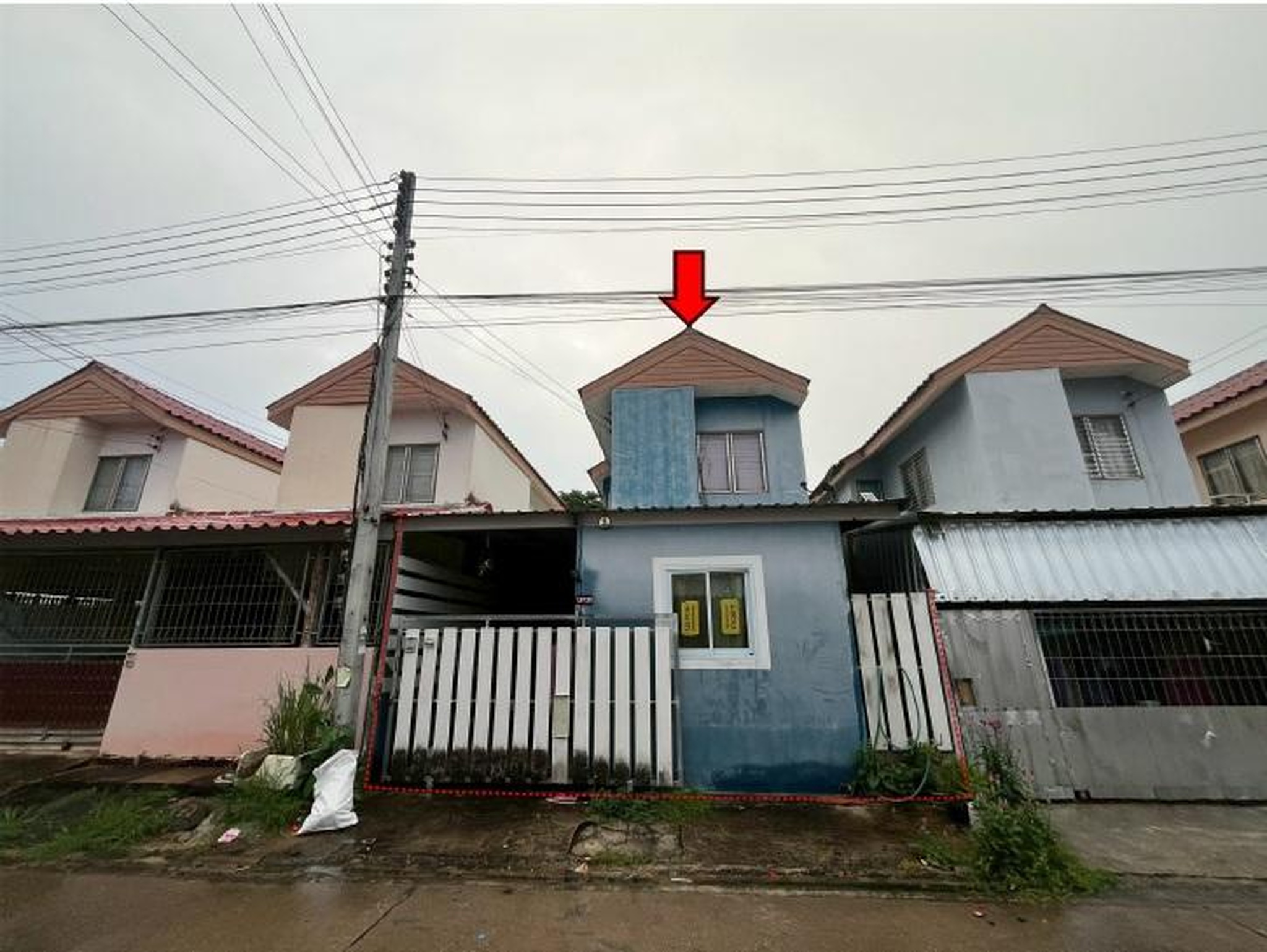 ทรัพย์สถาบันโดย GHB บ้านเดี่ยว ซอยเข้าหมู่บ้านเอื้ออาท ถนนประตูม้า