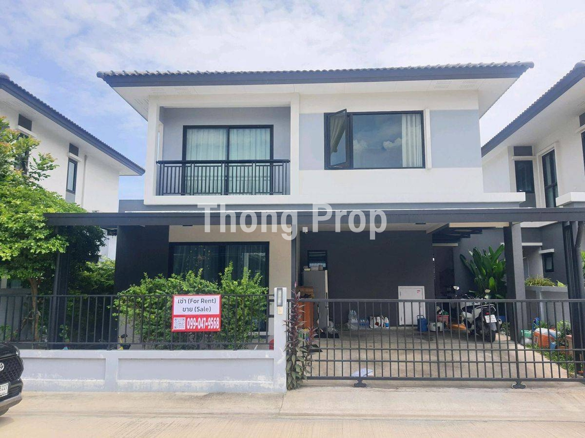 ขาย ด่วน บ้านแฝด สไตย์บ้านเดี่ยว โครงการ บริทาเนีย บางนา - สุวรรณภูมิ กม.26 ราคา ดี๊ดี : โดยนายหน้า/ตัวแทน