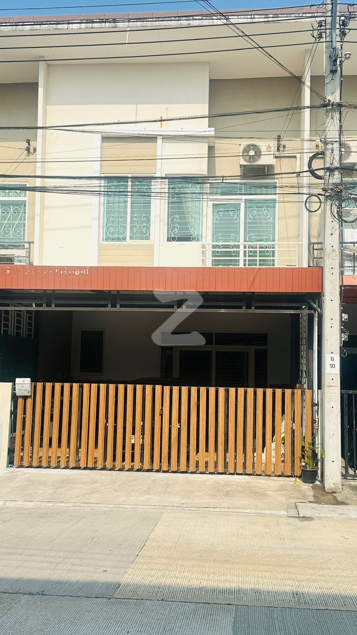📣 ประกาศขายบ้านรีโนเวทใหม่ ในถนนสายไหม 45 บ้านเงียบสงบ  ไม่วุ่นวาย เดินทางสะดวกสบาย ใกล้แหล่งท่องเที่ยวและของกิน พร้อมแถมเฟอร์ให้ : เจ้าของขายเอง (งดรับนายหน้า)