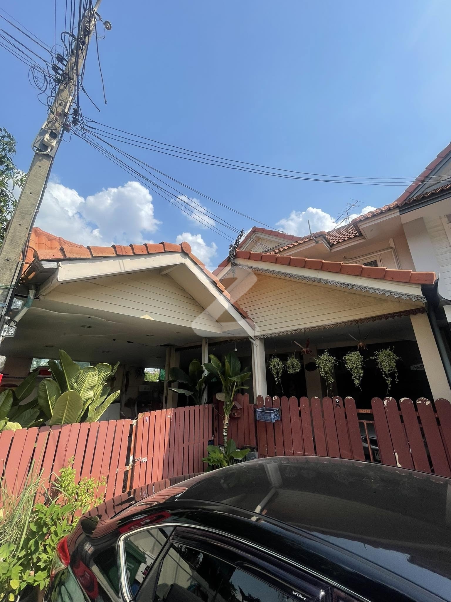 ขายบ้านตามสภาพ พฤกษา 21 ทาวน์เฮาส์หลังมุม คลองถนน บางใหญ่ นนทบุรี ขนาด 33.70 ตรว. : เจ้าของขายเอง (งดรับนายหน้า)