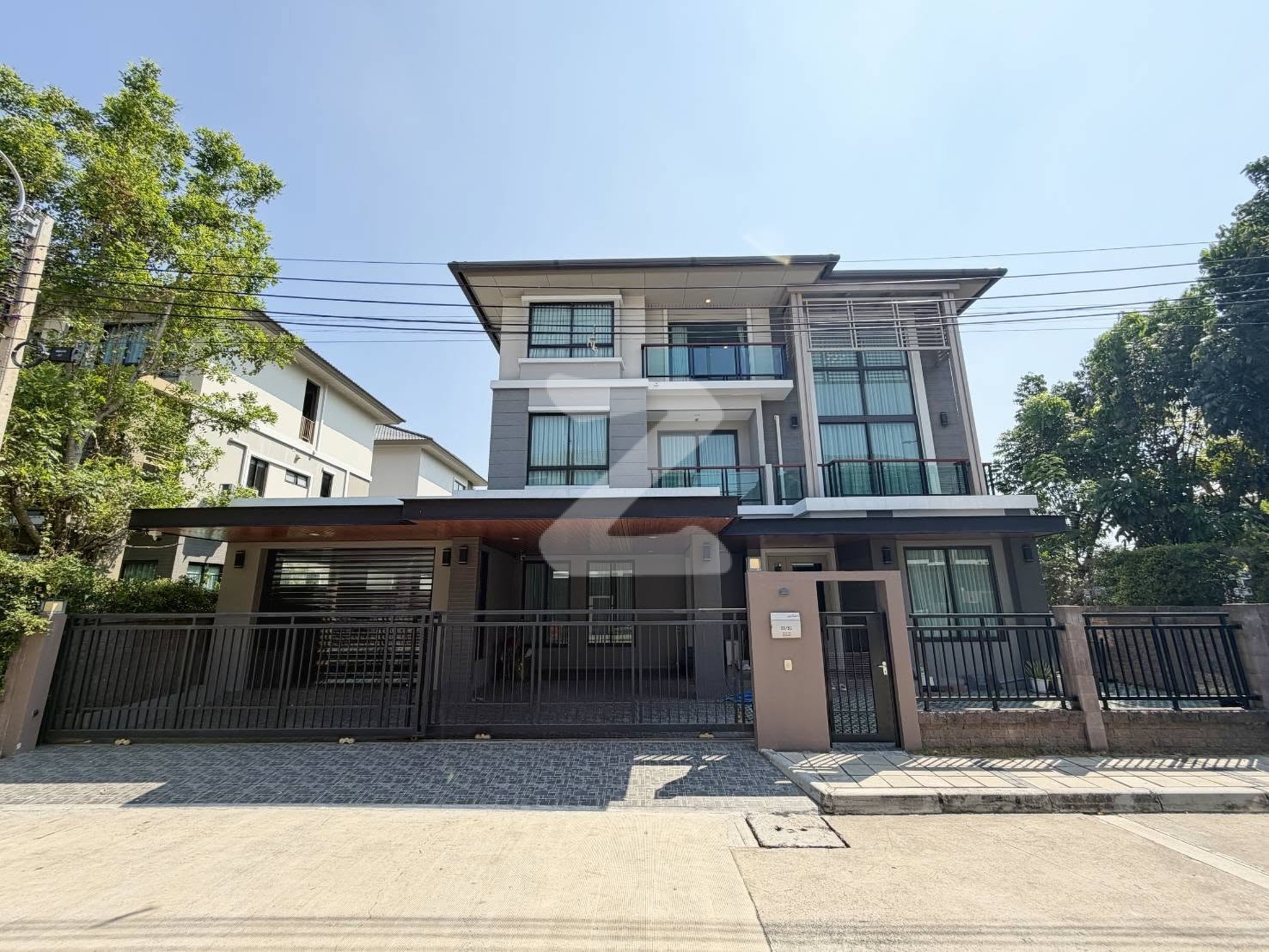 Owner Post . 🔥บ้านเดี่ยว ภัสสร วงแหวน รามอินทรา 3 ชั้น 64.8 ตารางวา                                     : เจ้าของขายเอง (งดรับนายหน้า)