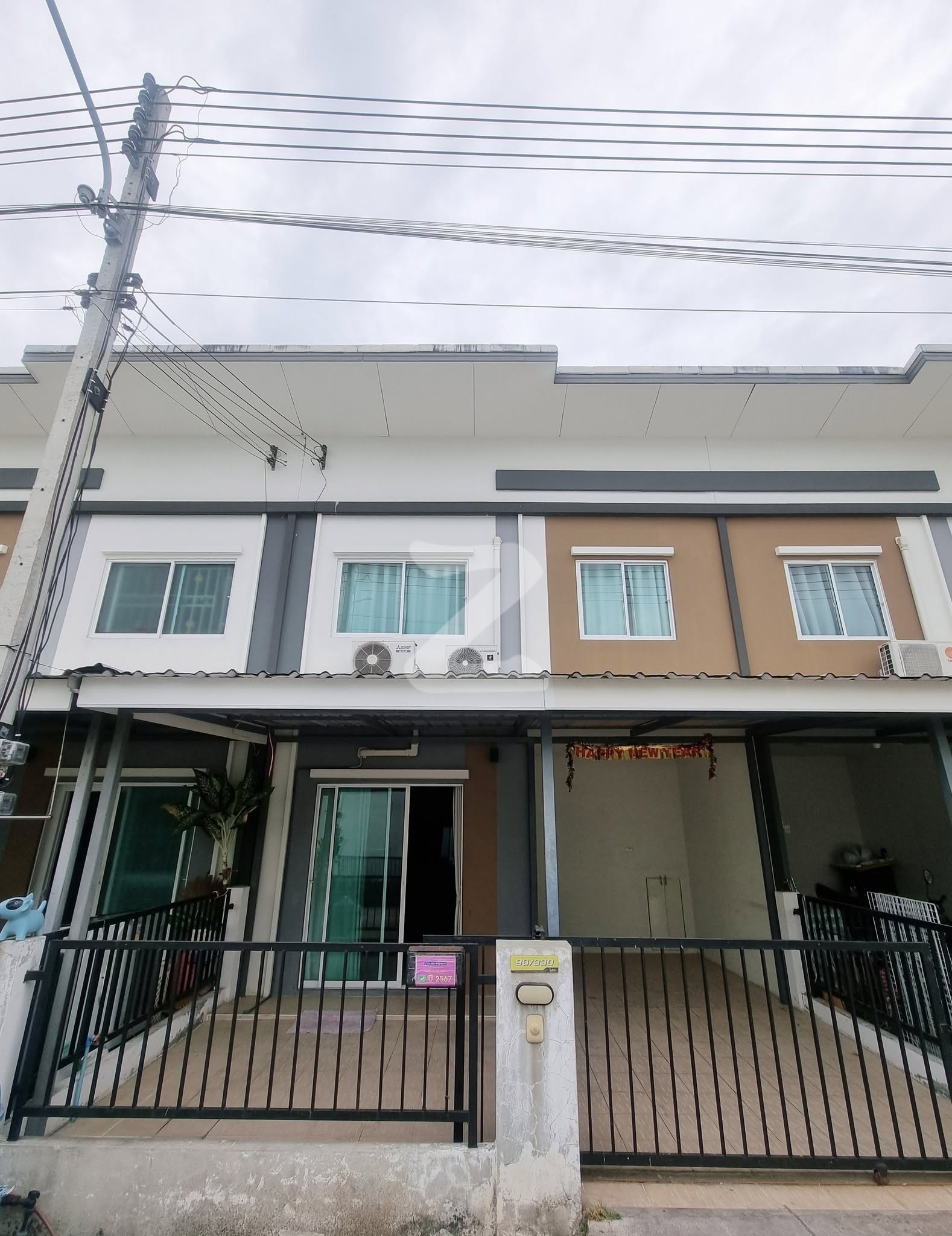 ให้เช่าทาวน์โฮม (เจ้าของปล่อยเอง ไม่ใช่ agent) หมู่บ้านไลโอบริซ ลลินทาวน์   โครงการ เพชรเกษม-พุทธมณฑลสาย4 : เจ้าของให้เช่าเอง (งดรับนายหน้า)