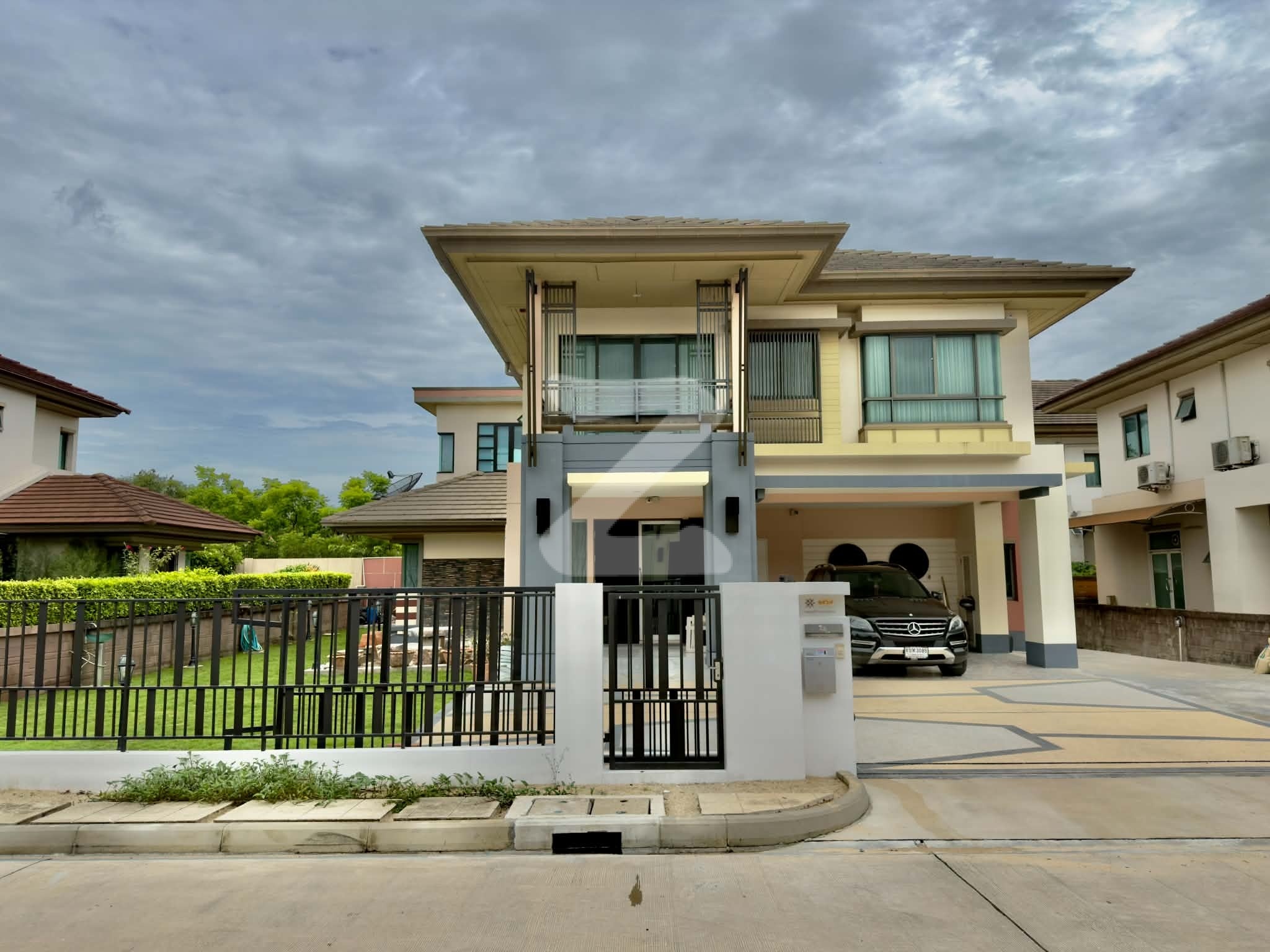 ขายบ้านเดี่ยว เศรษฐสิริ จรัญฯ-ปิ่นเกล้า​ เฟส1 (Setthasiri Charan-Pinklao) ใกล้​ MRT​ บางขุนนนท์​  : โดยนายหน้า/ตัวแทน