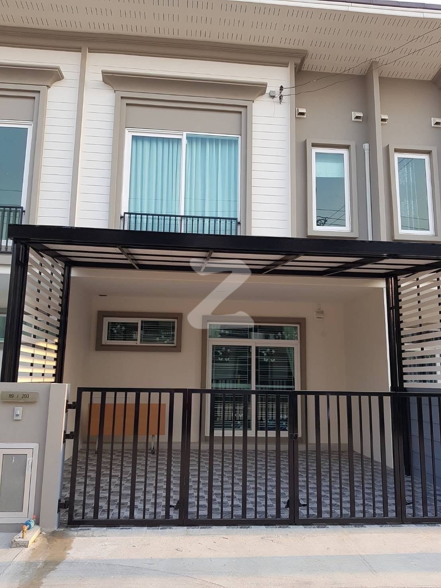 ขายบ้านทาวน์โฮม เจ้าของขายเองCasa City Watcharapon-Permsin 2 : คาซ่า ซิตี้ วัชรพล-เพิ่มสิน 2    : เจ้าของขายเอง (งดรับนายหน้า)