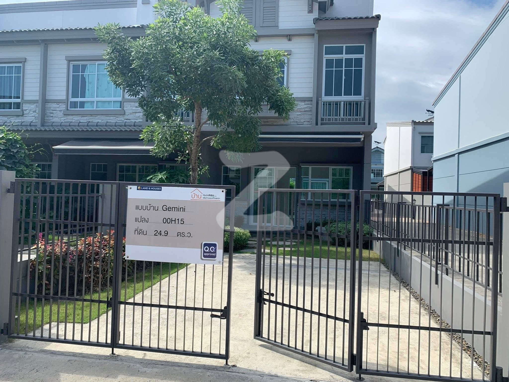 ขายบ้านด่วน อินดี้2 ศรีนครินทร์ โครงการLand&House 📍เจ้าของขายเอง สามารถมาดูบ้านได้ ✅บ้าน 2 ห้องนอน 3 ห้องน้ำ : เจ้าของขายเอง (งดรับนายหน้า)