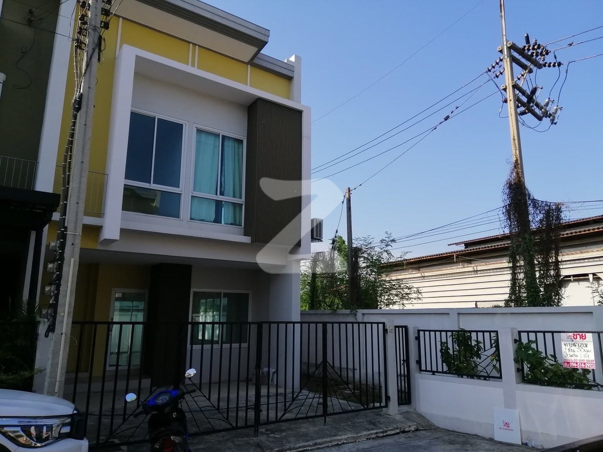 หมู่บ้านสิริวิลล่า อ้อมน้อย ซ.สุขาภิบาล เจ้าของขายเอง                : เจ้าของขายเอง (งดรับนายหน้า)