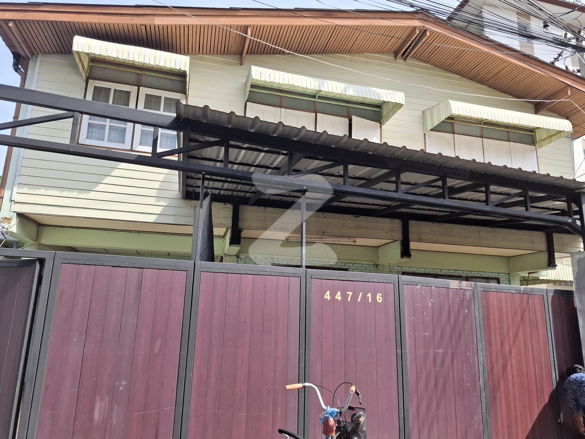 ขายบ้านเดี่ยว 2 ชั้น  4 ห้องนอน 2 ห้องน้ำ -  (ที่ดินพื้นที่ 34 ตรว.) ซอย อิสรภาพ 47, บางกอกน้อย, กรุงเทพฯ  : เจ้าของขายเอง (งดรับนายหน้า)