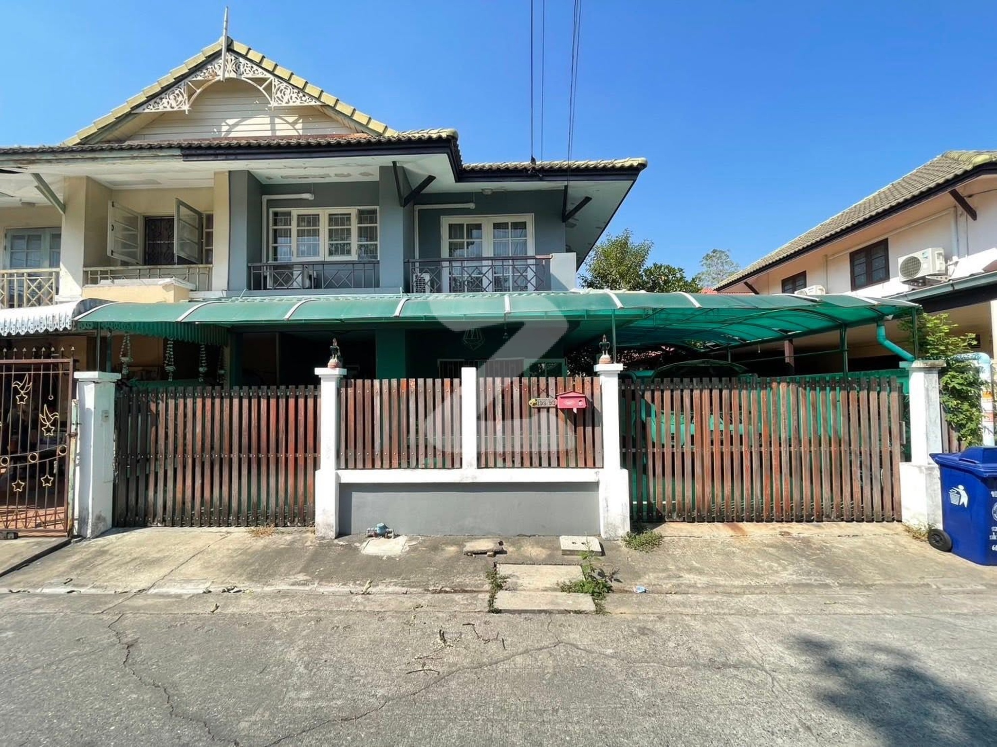 ขายด่วน ขายบ้านแฝด 35 ตร.วา พฤกษา 15 (ตำหรุ-บางพลี) แพรกษา ต่อเติมทั้งหลัง พื้นกระเบื้อง บิ้วครัว : เจ้าของขายเอง (งดรับนายหน้า)