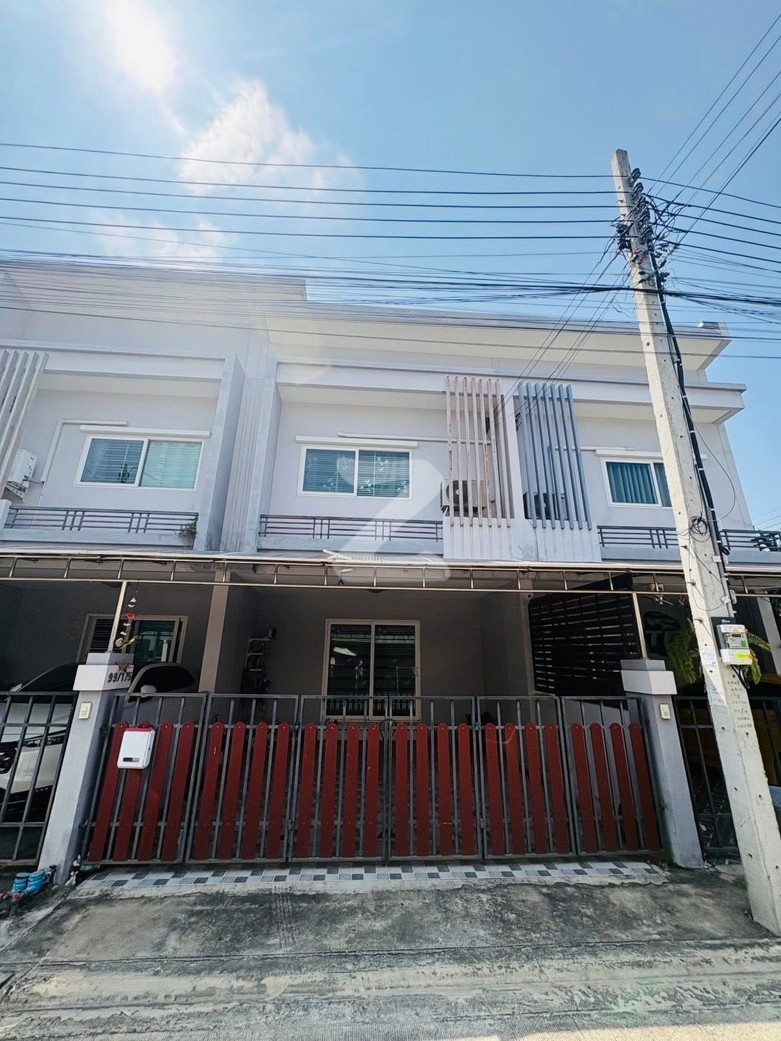 📌เจ้าของขายเอง ทาวน์โฮม 2 ชั้น (3 ห้องนอน 2 ห้องน้ำ)  หมู่บ้านดิเอ็กซ์คูลซีฟ แจ้งวัฒนะ - ติวานนท์  : เจ้าของขายเอง (งดรับนายหน้า)