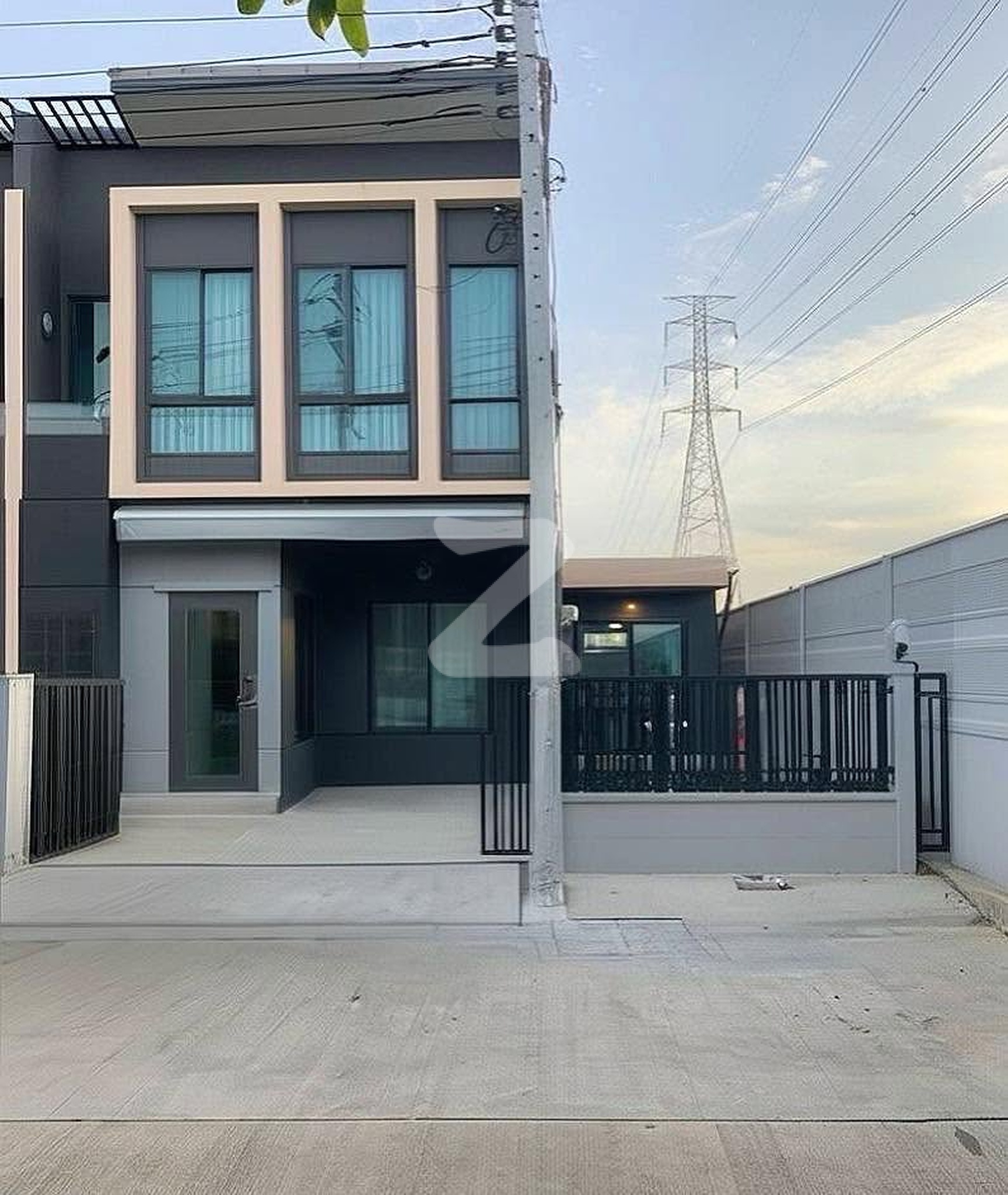 Owner Post ให้เช่า บ้านโครงการ Pleno สุขุมวิท-บางนา พร้อมเข้าชม และเข้าอยู่แล้วค่าาา          : เจ้าของให้เช่าเอง (งดรับนายหน้า)