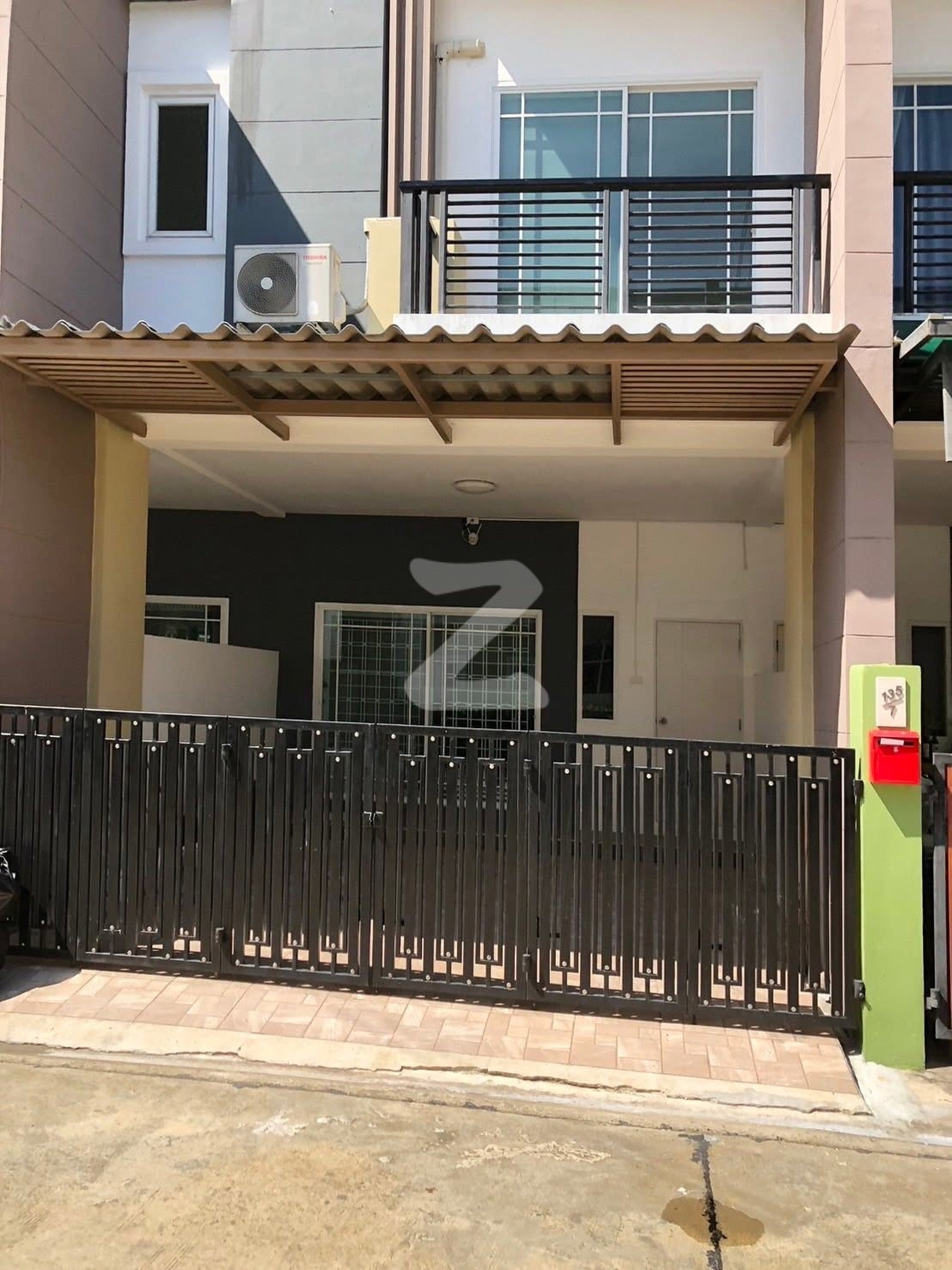 💥ขายด่วนหมู่บ้านพิบูลย์โฮมทาวน์ 🏠3  นอน 3 น้ำ 20.2ตรว. 🚘 จอดรถได้2คัน 🏵️ หน้าบ้านไม่ชนใคร : เจ้าของขายเอง (งดรับนายหน้า)
