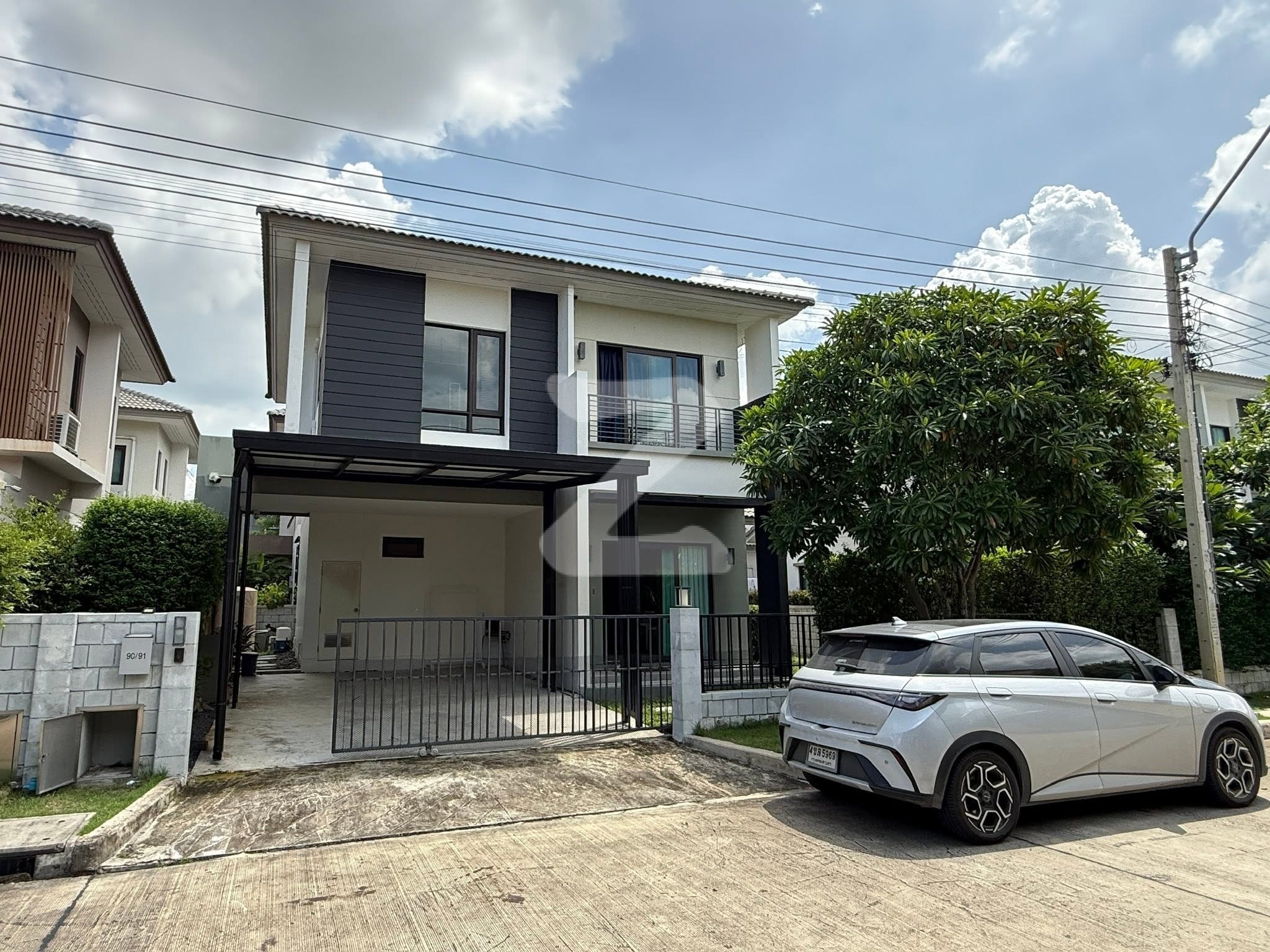 Centro bangna km 7  เซนโทร บางนา กม 7  ซอยราชวินิตบางแก้ว เชื่อมต่อหนามแดง                              : เจ้าของให้เช่าเอง (งดรับนายหน้า)