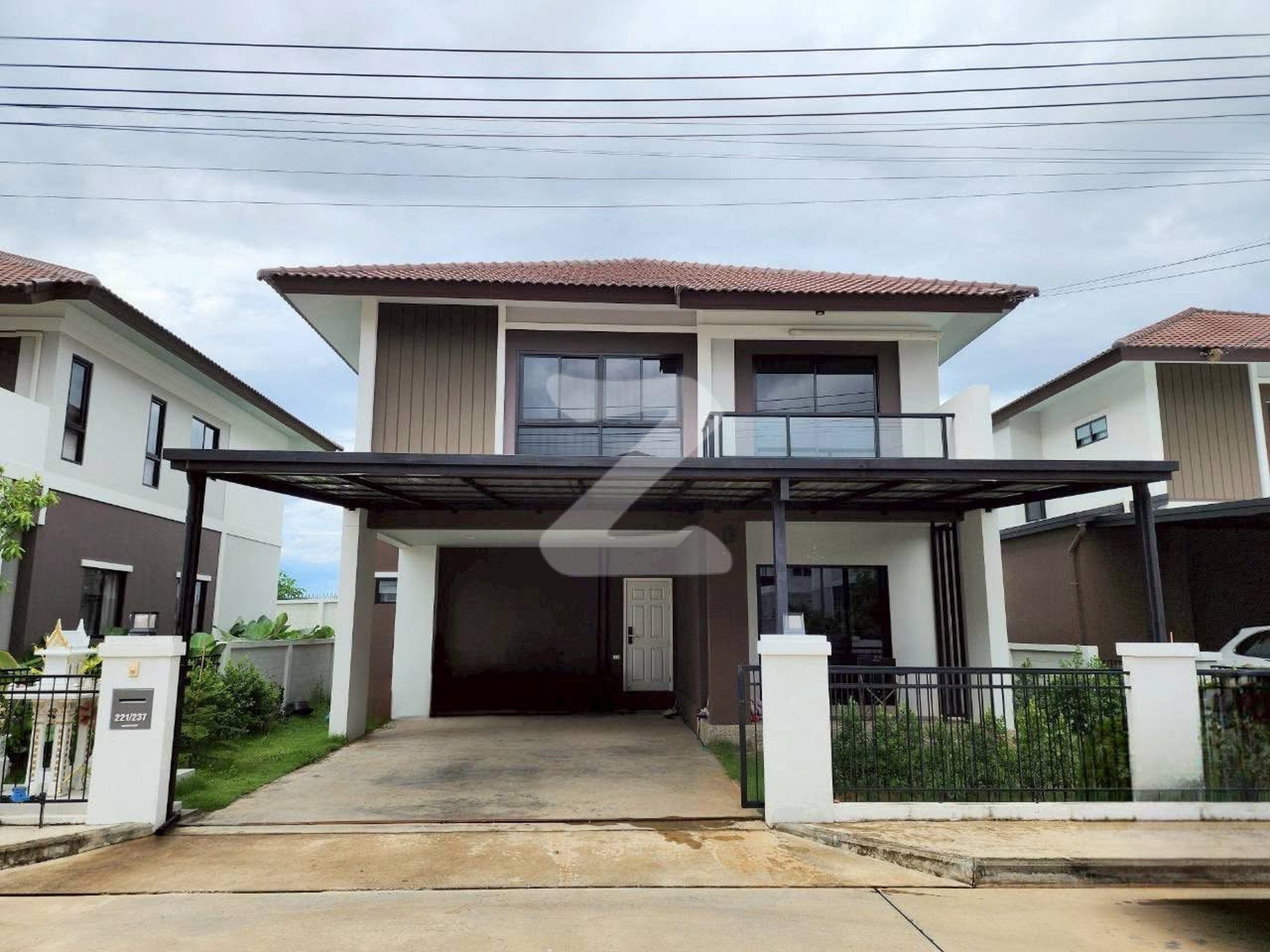 🔥 เจ้าของบ้านขายเอง ยินดีรับนายหน้า 🏡 บ้านเดี่ยว 2 ชั้น มือ2  สภาพใหม่ พร้อมอยู่  บ้านอายุ2 ปี(กาญกนกวิลล์18)           : เจ้าของขายเอง (งดรับนายหน้า)