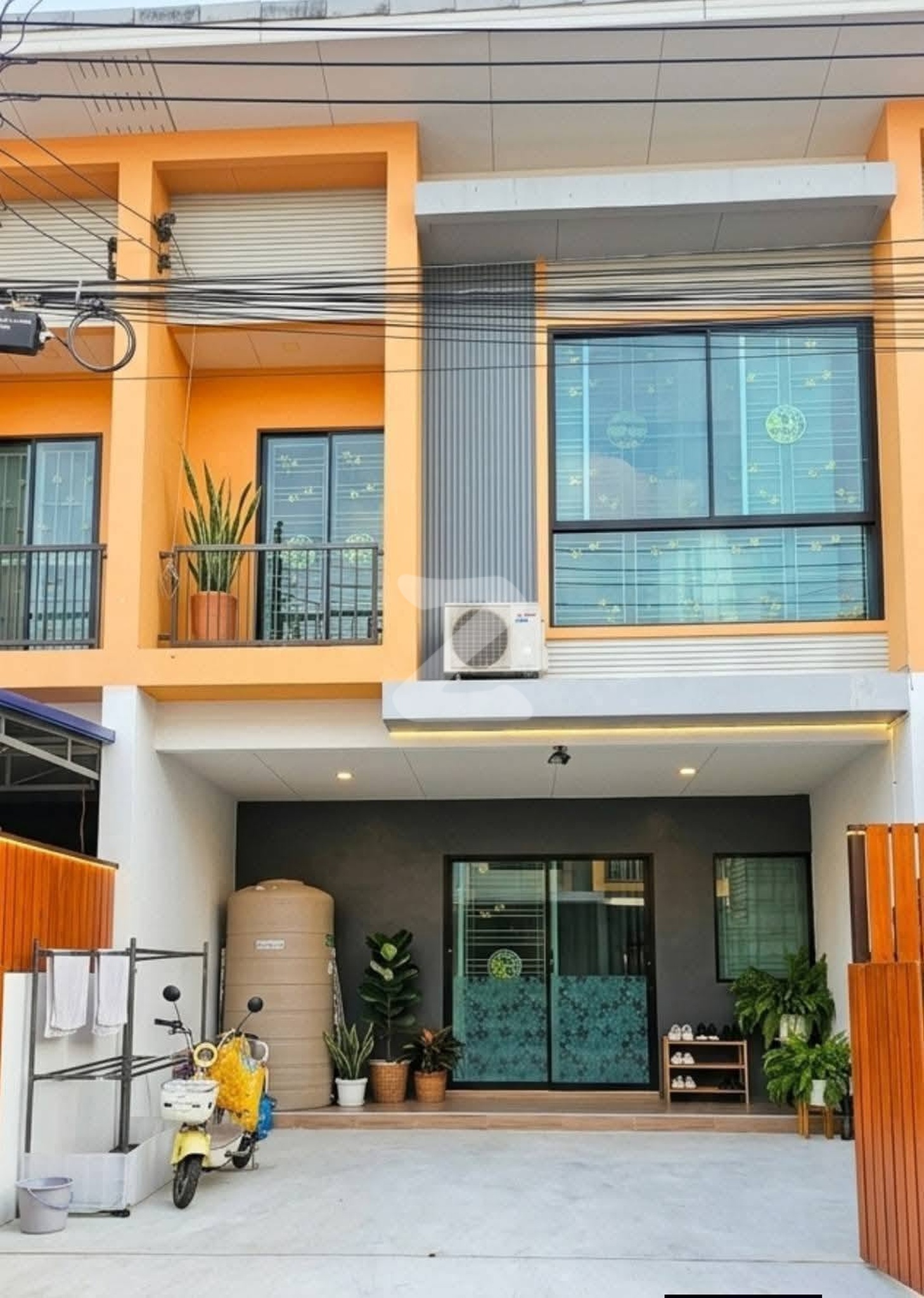 🏘ขายทาวน์โฮม 2 ชั้น หมู่บ้านสิรารมย์พลัส บางนา กม.29 📍 ทำเลดี บางบ่อ สมุทรปราการ ใกล้ทางด่วนบูรพาวิถี                    : เจ้าของขายเอง (งดรับนายหน้า)