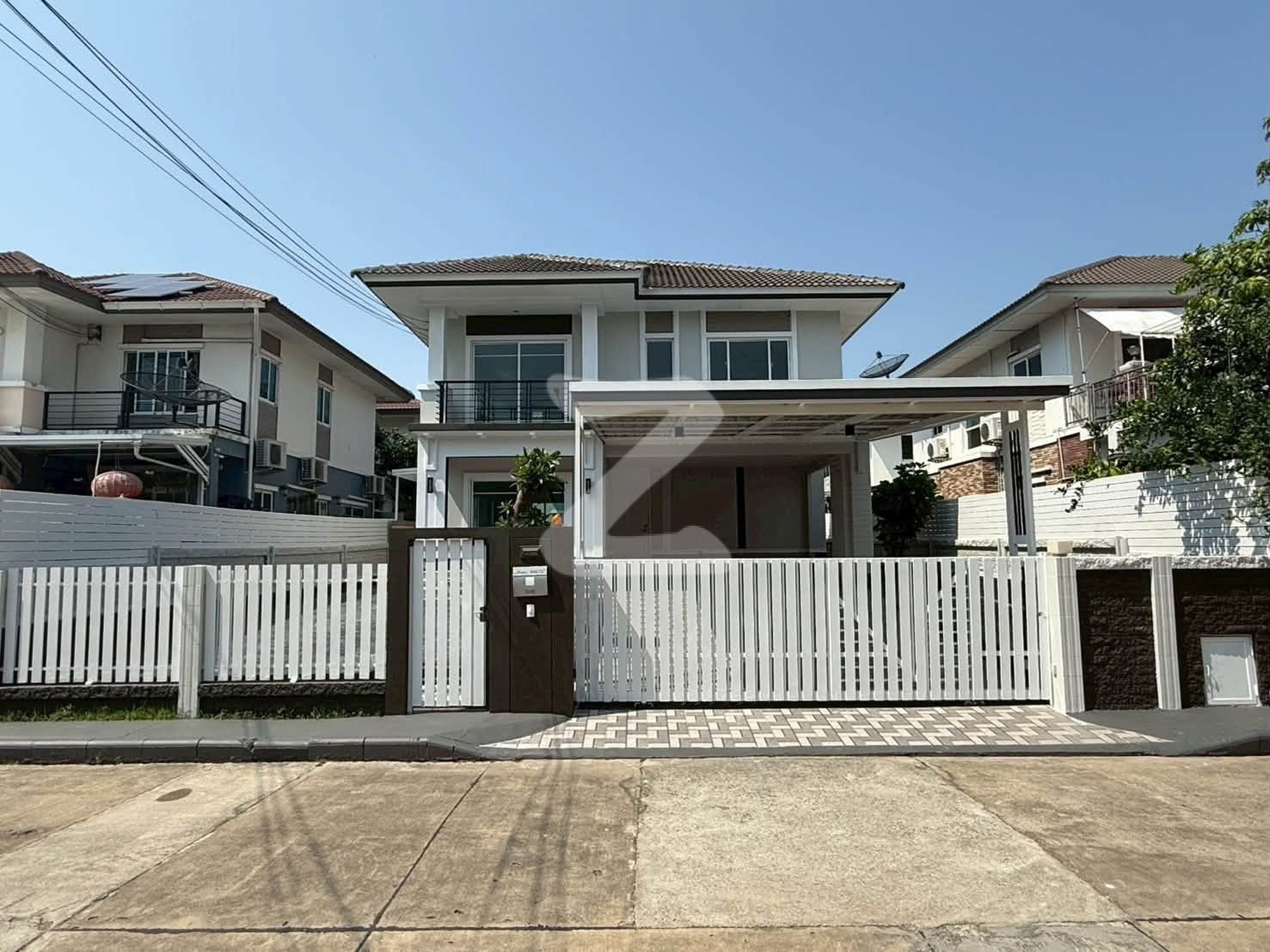 🔥 บ้านเดี่ยวหรู 60.3 ตร.วา งบไม่ถึง 5 ล้าน 📍 โครงการเดอะแพลนท์ The Plant บางนา โครงการขนาดใหญ่จากพฤกษา แบบบ้าน iprestige : เจ้าของขายเอง (งดรับนายหน้า)