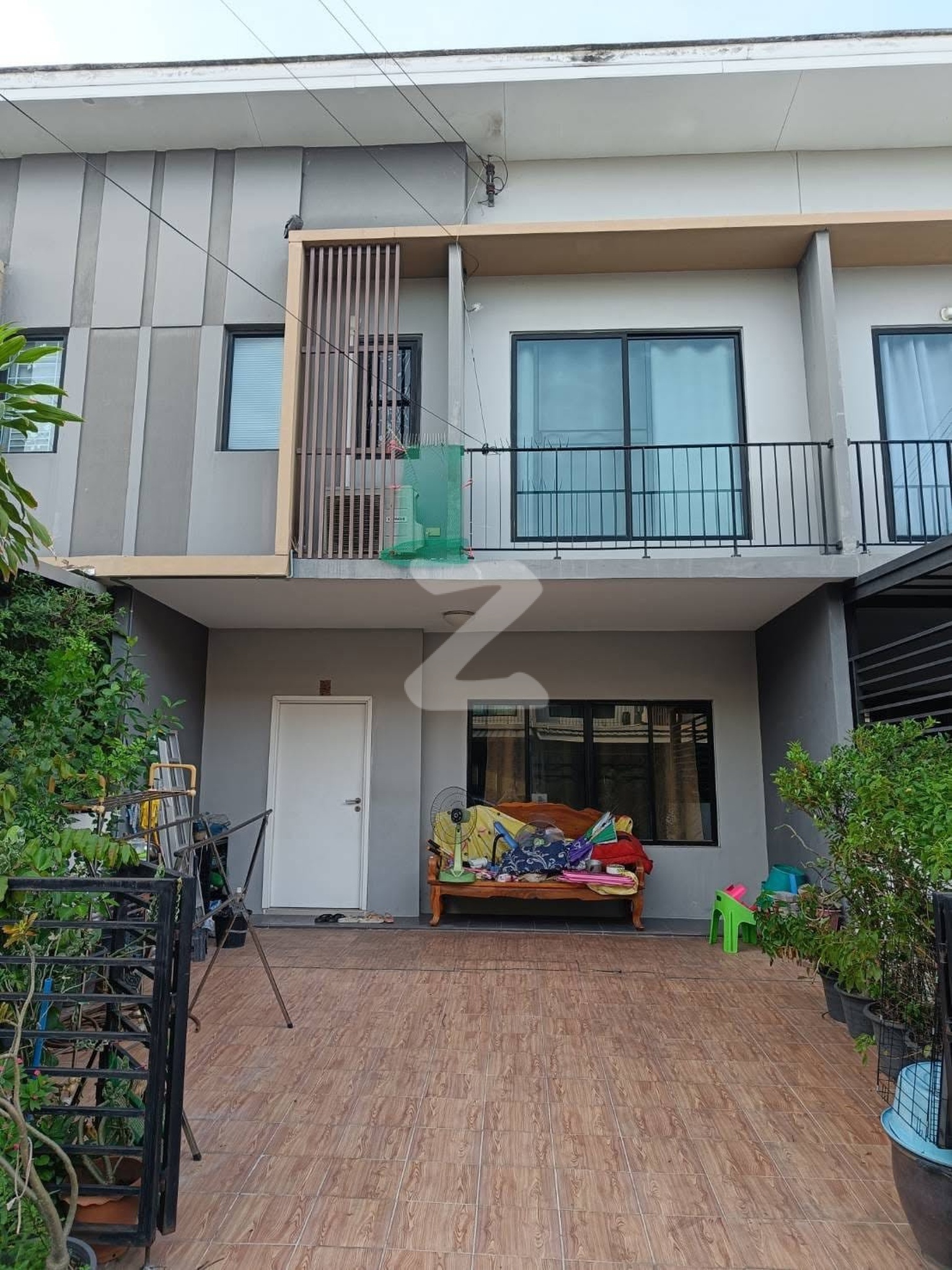 ให้เช่าทาวน์โฮม 2 ชั้น 3 ห้องนอน โครงการเดอะ คอนเนค รามอินทรา 65 (เจ้าของปล่อยเช่าเอง)                      : เจ้าของให้เช่าเอง (งดรับนายหน้า)