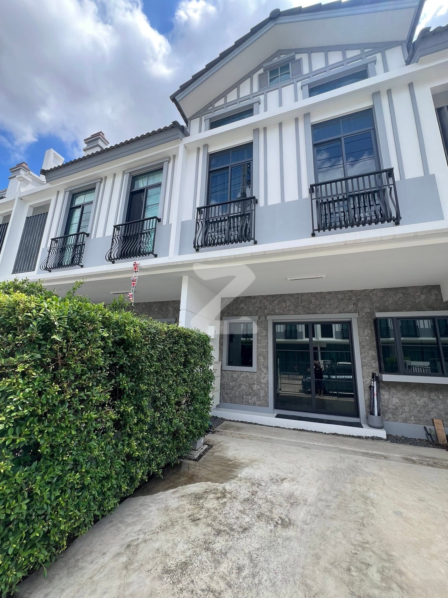 (Owner Post - Agent Welcome ) ปล่อยเช่า 3นอน3น้ำ ทาวน์โฮม 2 ชั้น Villaggio 3 ศรีนครินทร์-บางนา : เจ้าของให้เช่าเอง (งดรับนายหน้า)