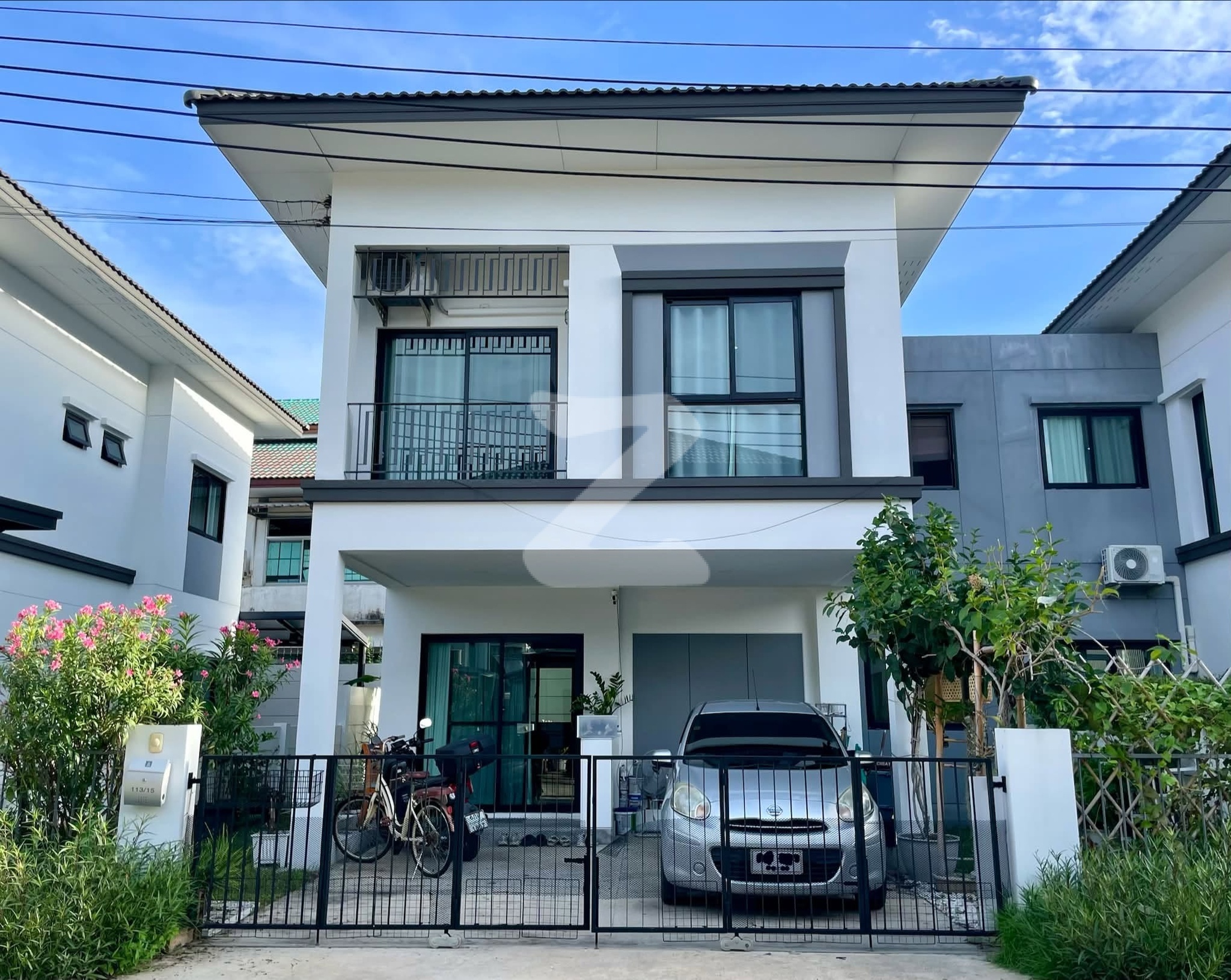 Vาย มบ.ลุมพินีทาวน์เพลส สุขุมวิท-ศรีนครินทร์ (สุขุมวิท 113) Type B (โครงสร้างก่ออิฐฉาบปูน) : เจ้าของขายเอง (งดรับนายหน้า)