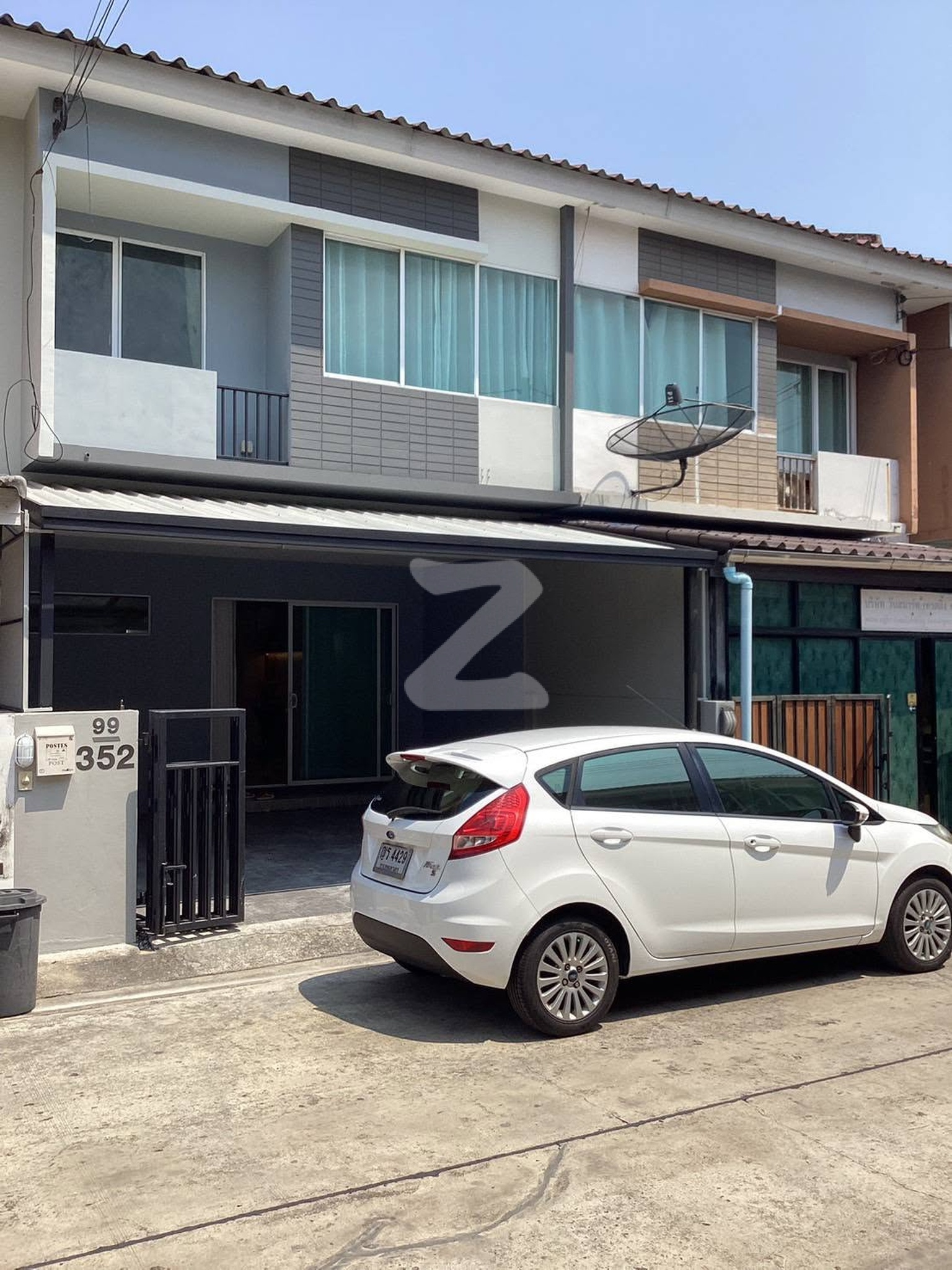 #เจ้าของขายเอง  #เดอะทรัสต์ ขายบ้านทาวน์โฮม 2 ชั้น หมู่บ้านเดอะทรัสต์ ทาวน์ วงแหวน - ลําลูกกา : เจ้าของขายเอง (งดรับนายหน้า)