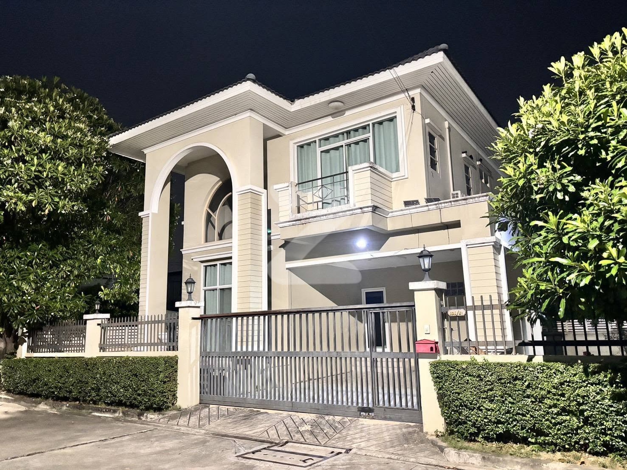อารียา ดอนเมือง-สรงประภา (Areeye Donmuang-Songprapha) ใกล้ SRT หลักหก                             : เจ้าของขายเอง (งดรับนายหน้า)
