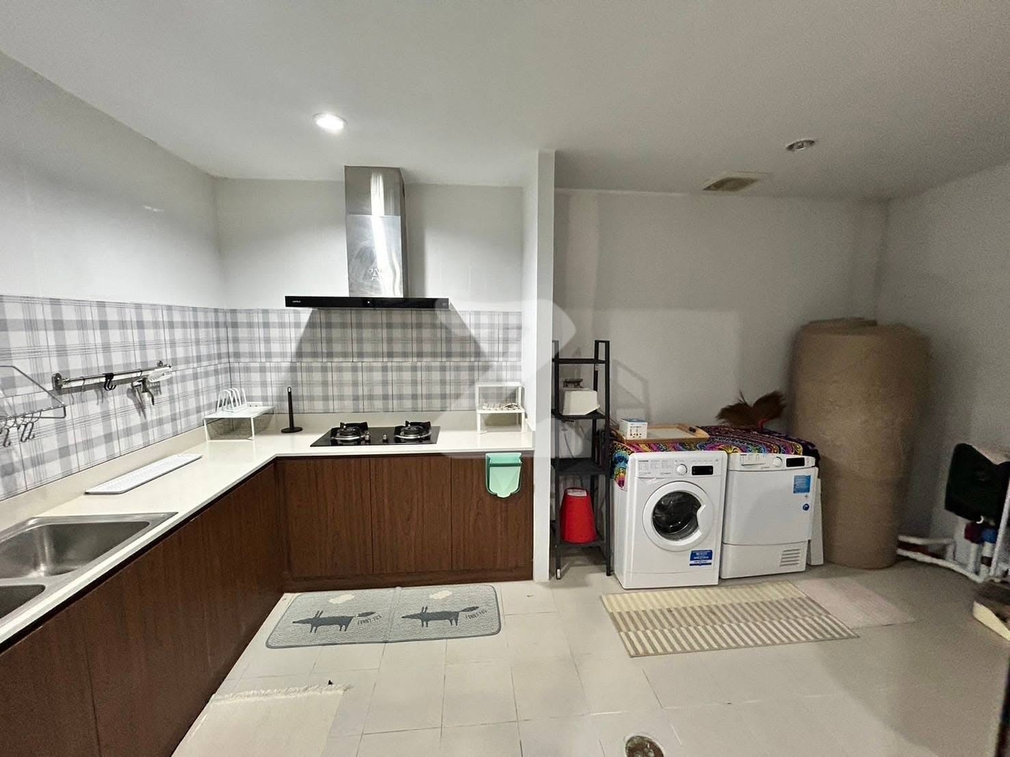 รายละเอียด 🎯ทาวน์โฮม 2 ชั้น สไตล์ Modern  Time home Romyen เฉลิมพระเกียรติ ซอย 38 : เจ้าของให้เช่าเอง (งดรับนายหน้า)