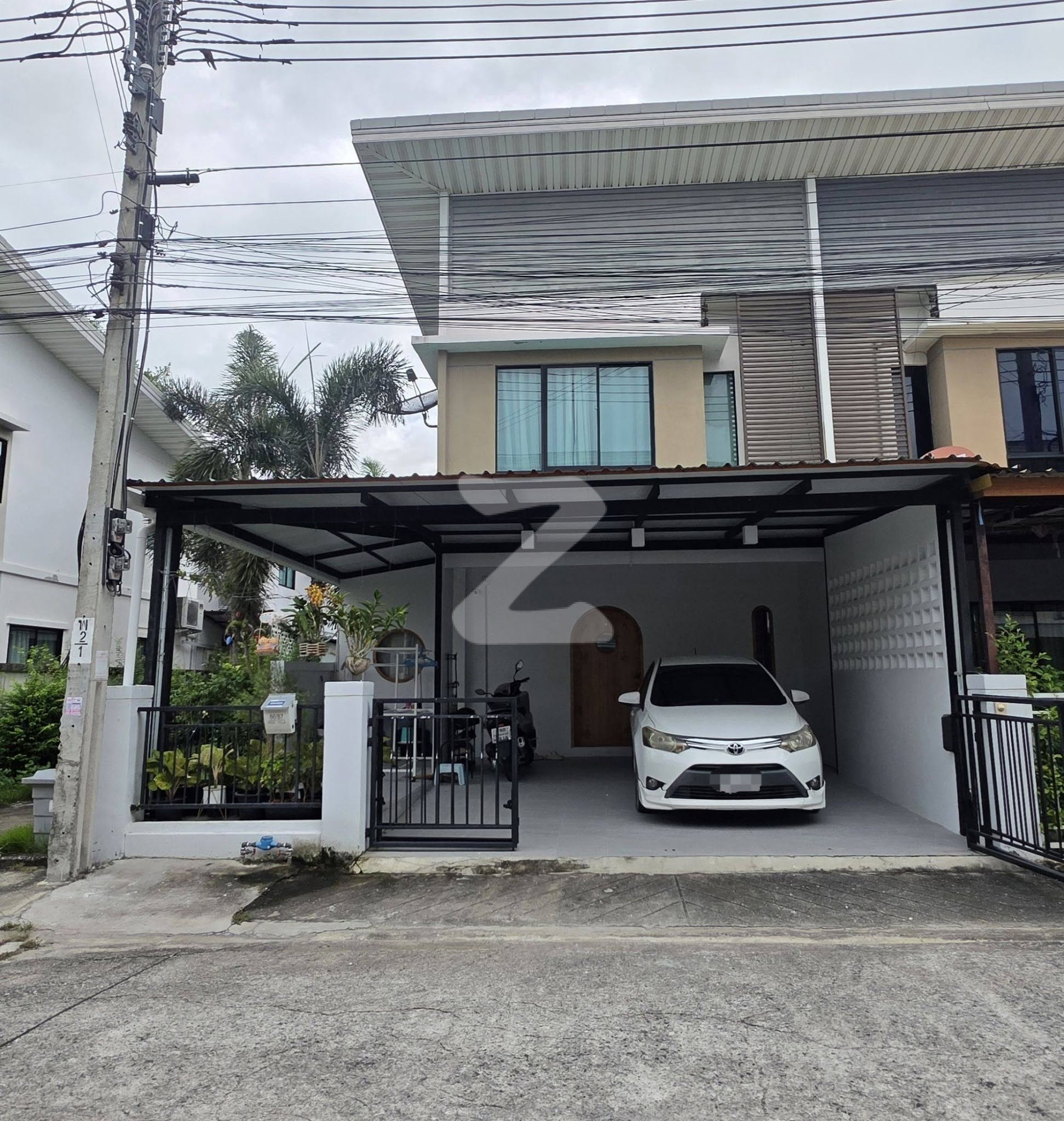 ขายด่วน!!บ้านทาวน์โฮม 2 ชั้น🏡🏡 ✨ต่อเติมครัว และ โรงจอดรถใหม่ พร้อมเข้าอยู่ : เจ้าของขายเอง (งดรับนายหน้า)