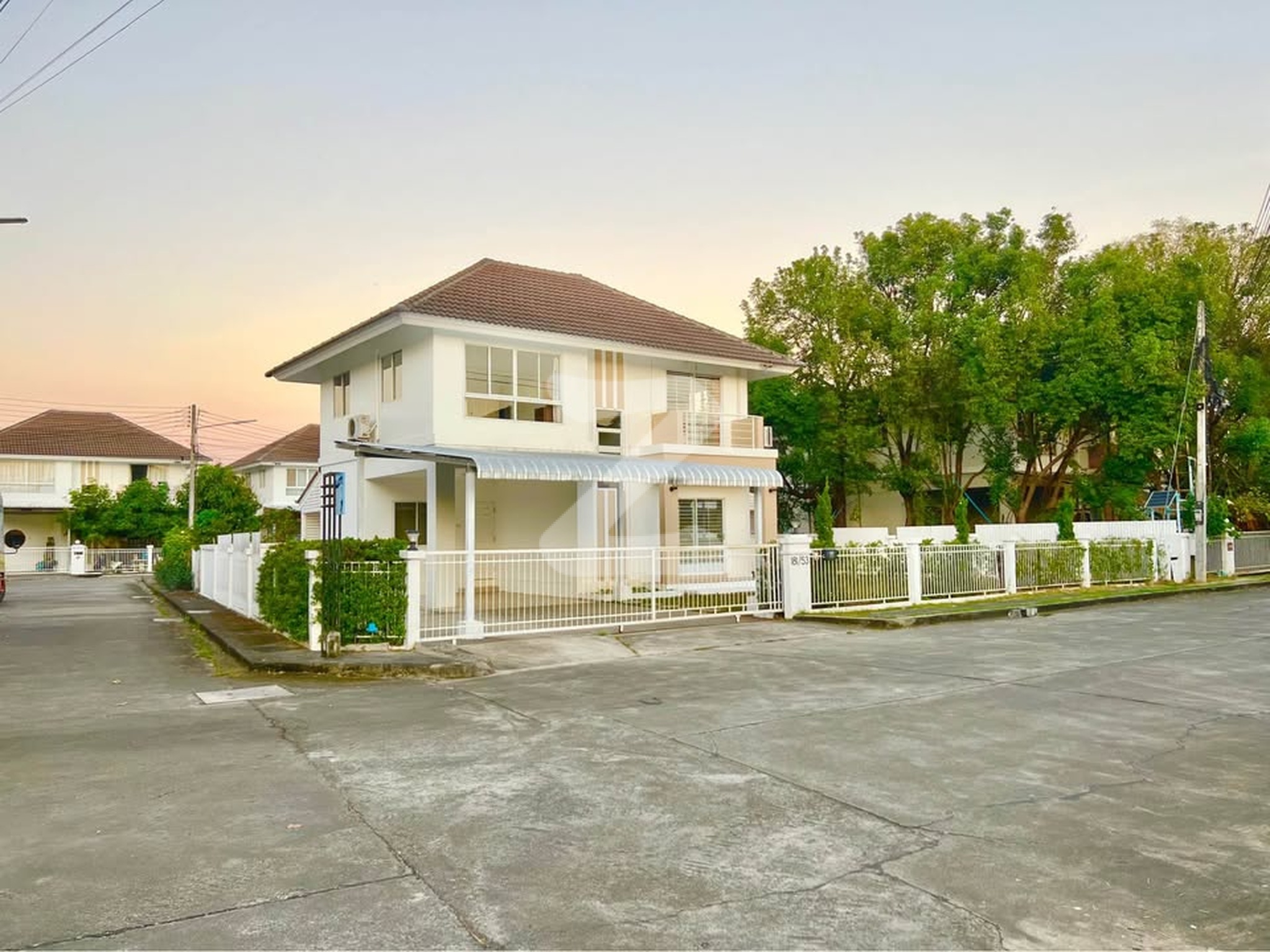 🏡 ขายบ้าน  (เจ้าของขายครับ)  ￼กาญกนกวิล8   แม่โจ้    ราคา     3,100,000 บาท : เจ้าของขายเอง (งดรับนายหน้า)