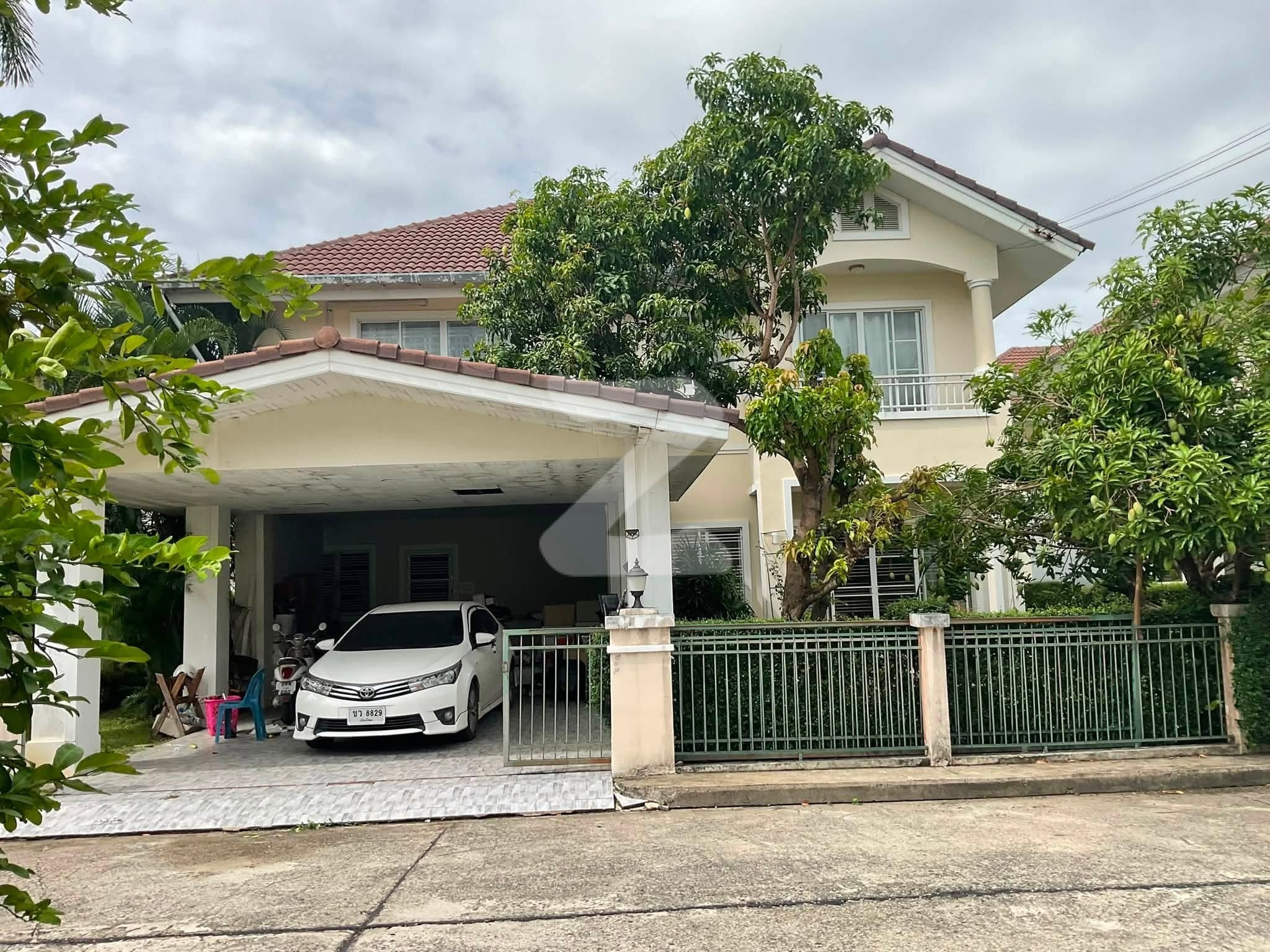 ขายบ้านพร้อมที่ดิน 2.95ล้านพร้อมโอน  หมู่บ้านกาญจน์กนกวิลล์ 4 สันกำแพงน้ำโฮม ห่างสนามบิน 12 กิโลเมตร : เจ้าของขายเอง (งดรับนายหน้า)