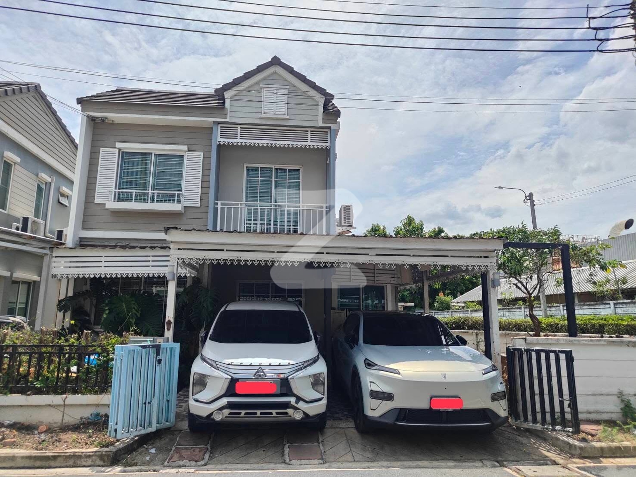 ขออนุญาตโพสขายบ้าน (เจ้าของขายเอง) ทาวน์เฮาส์บ้านแฝด 2 ชั้น หมู่บ้านเดอะวิลเลจ (หลังมุม) : เจ้าของขายเอง (งดรับนายหน้า)