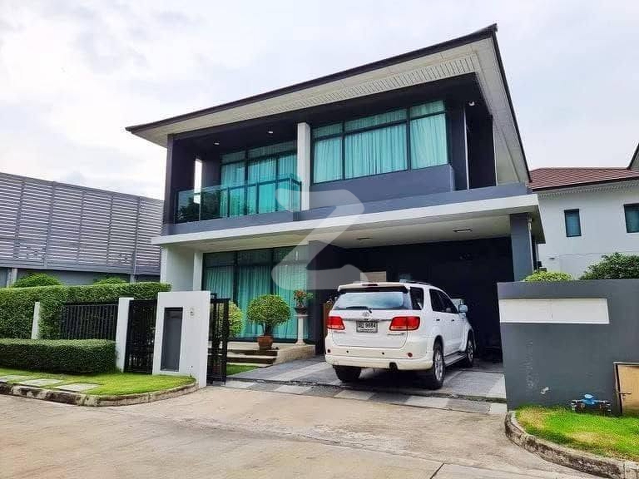 Owner post เจ้าของปล่อยเช่าเอง ยินดีรับเอเจนท์ Welcone agent บ้านเดี่ยวหลังใหญ่ Setthasiri Krungthep Kreetha  : เจ้าของให้เช่าเอง (งดรับนายหน้า)