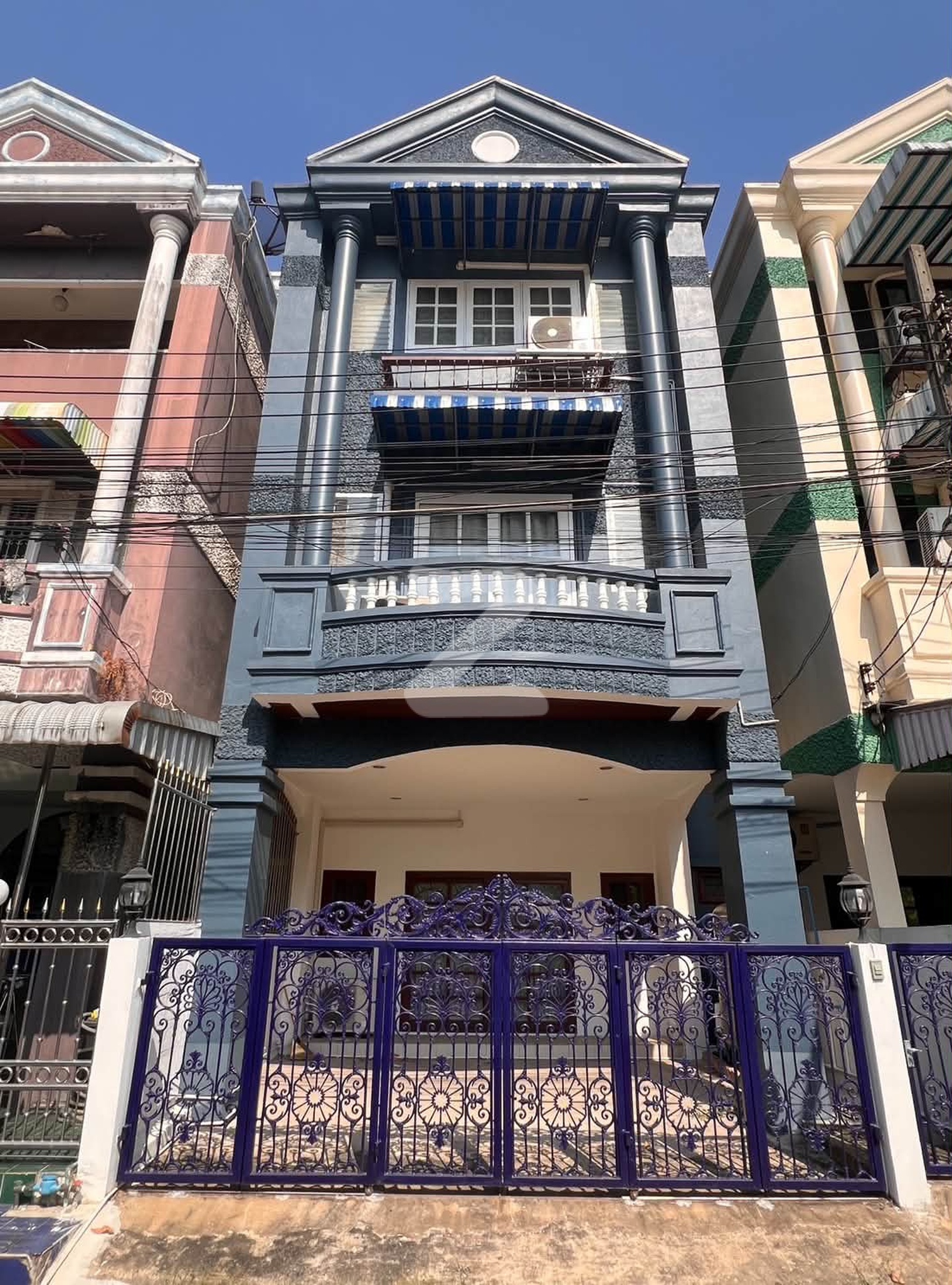 ให้เช่า หมู่บ้านพิบูลย์บางซื่อ 4 ห้องนอน 280 ตร.ม. ชั้น 3 เจ้าของปล่อยเช่าเอง : เจ้าของให้เช่าเอง