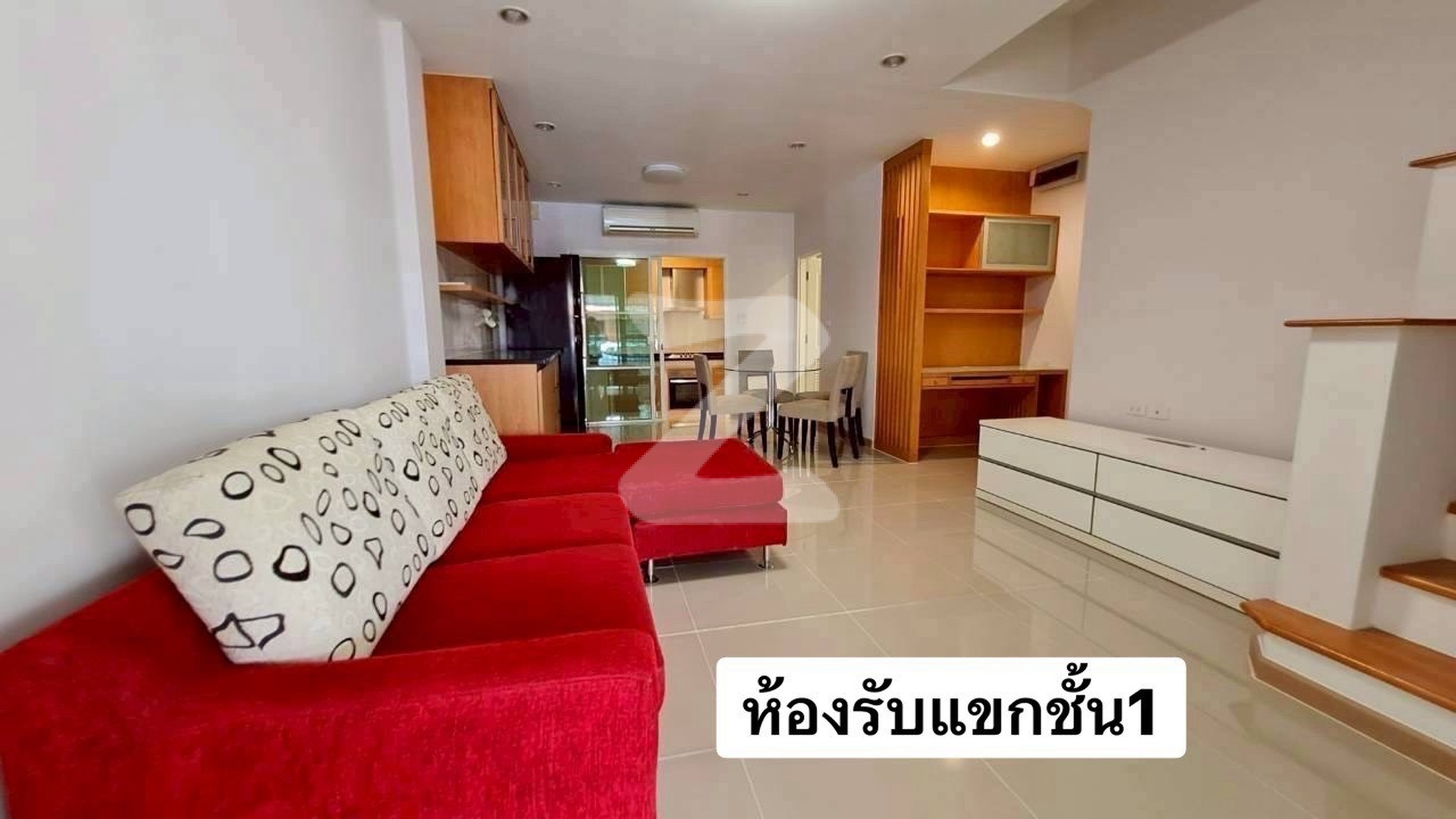 ให้เช่า เดอะ เมทโทร สาทร-กัลปพฤกษ์ 2 ห้องนอน ตร.ม. ชั้น 3 เจ้าของปล่อยเช่าเอง : เจ้าของให้เช่าเอง