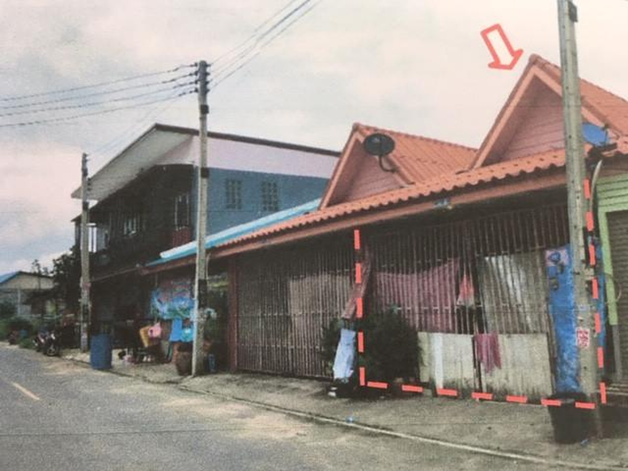 ทรัพย์สถาบันโดย อาคารสงเคราะห์ ทาวน์เฮาส์ ซอยทรัพย์ธานี