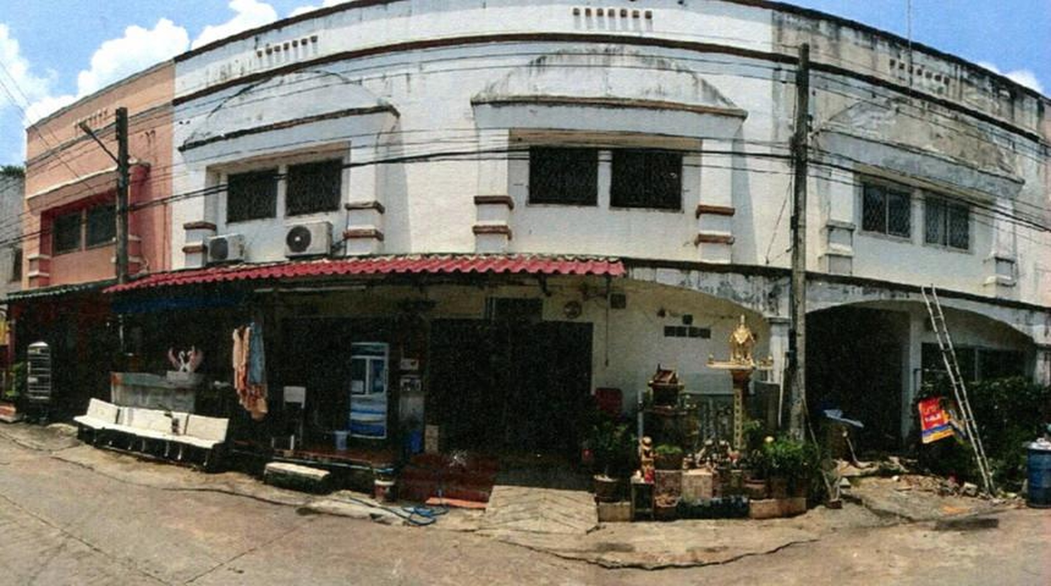 ทรัพย์สถาบันโดย อาคารสงเคราะห์ ทาวน์เฮาส์ .รังสิตการ์เด้นท์วิลล์