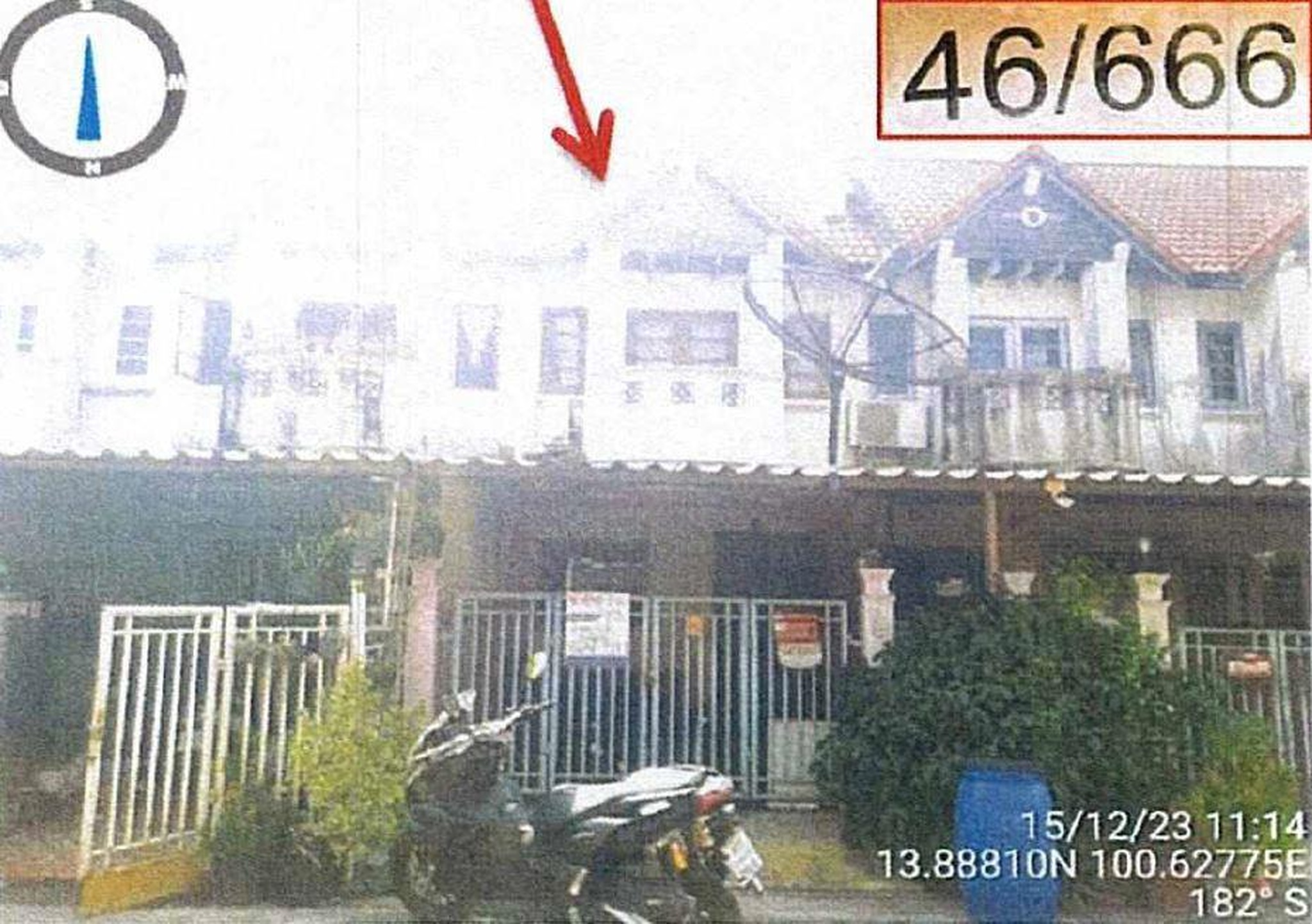 ทรัพย์สถาบันโดย GHB ทาวน์เฮาส์ หมู่บ้านธนวรรณ