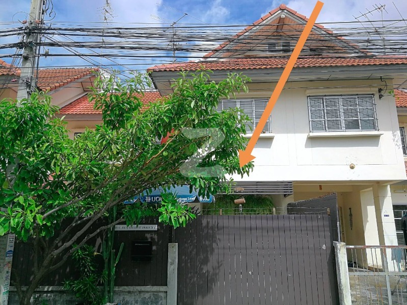 ขายทาวน์เฮาส์ติด ARL บ้านทับช้าง ซอยนักกีฬาแหลมทอง14 ถนนกรุงเทพกรีฑา : เจ้าของขายเอง (งดรับนายหน้า)