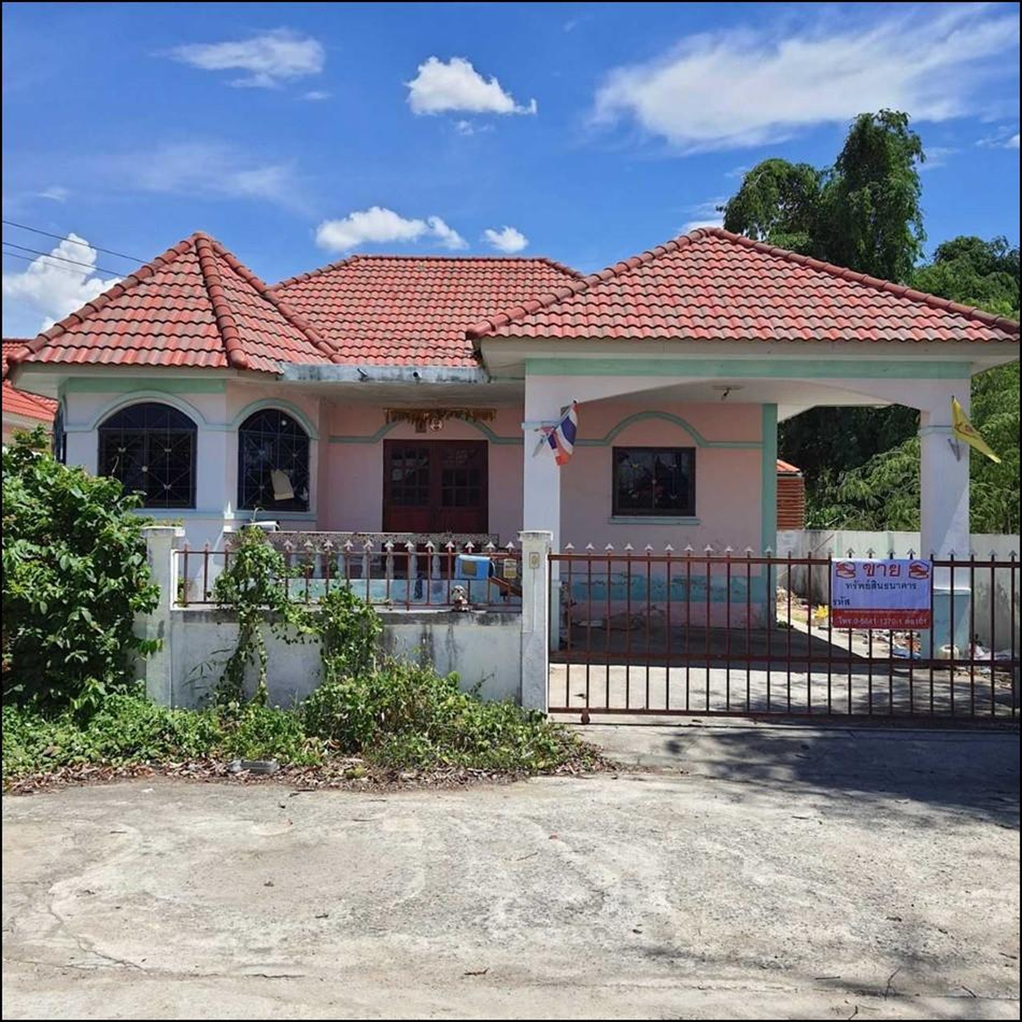ทรัพย์สถาบันโดย ธอส บ้านเดี่ยว ปาริชาติแลนด์