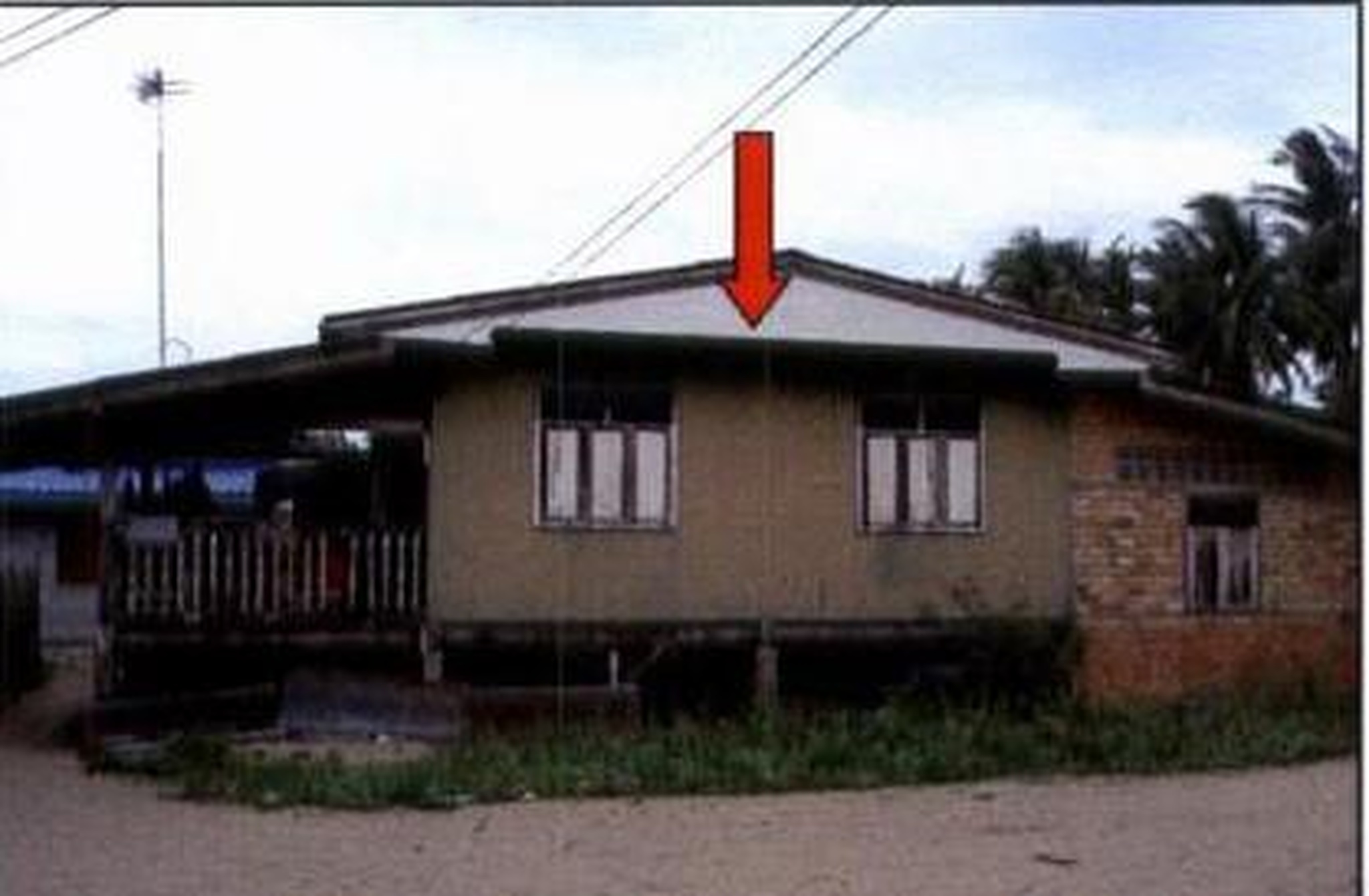 ทรัพย์สถาบันโดย ธอส. บ้านเดี่ยว ซอยสาธารณะประโยชน์ทางจดภาระจำยอม ถนนสายปะนาเระ-แฆแฆ-สายบุรี