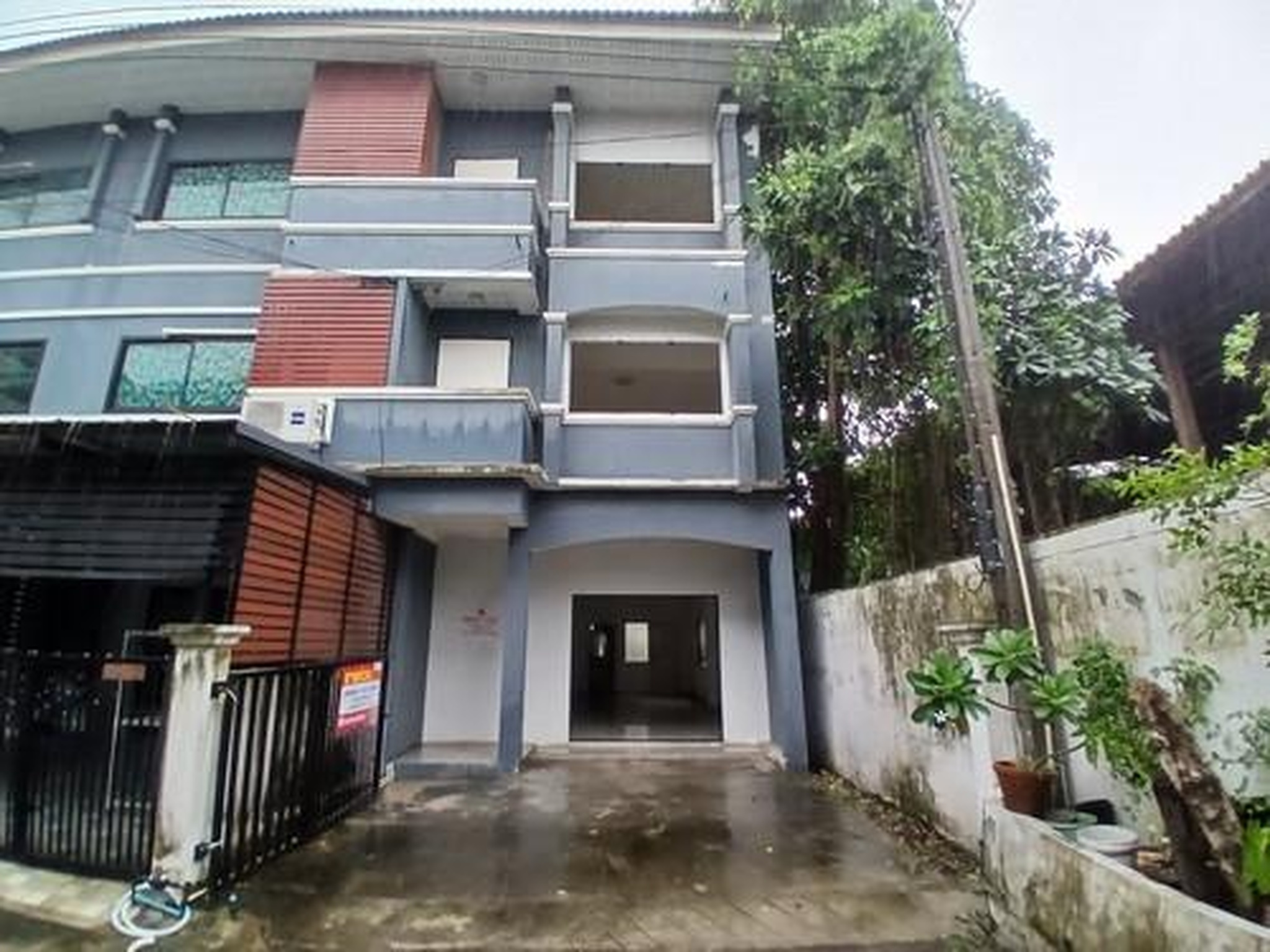 ทรัพย์สถาบันโดย ธอส. บ้านเดี่ยว เดอะไพรเวทโฮม (The Plant Rangsit-Klong 2)