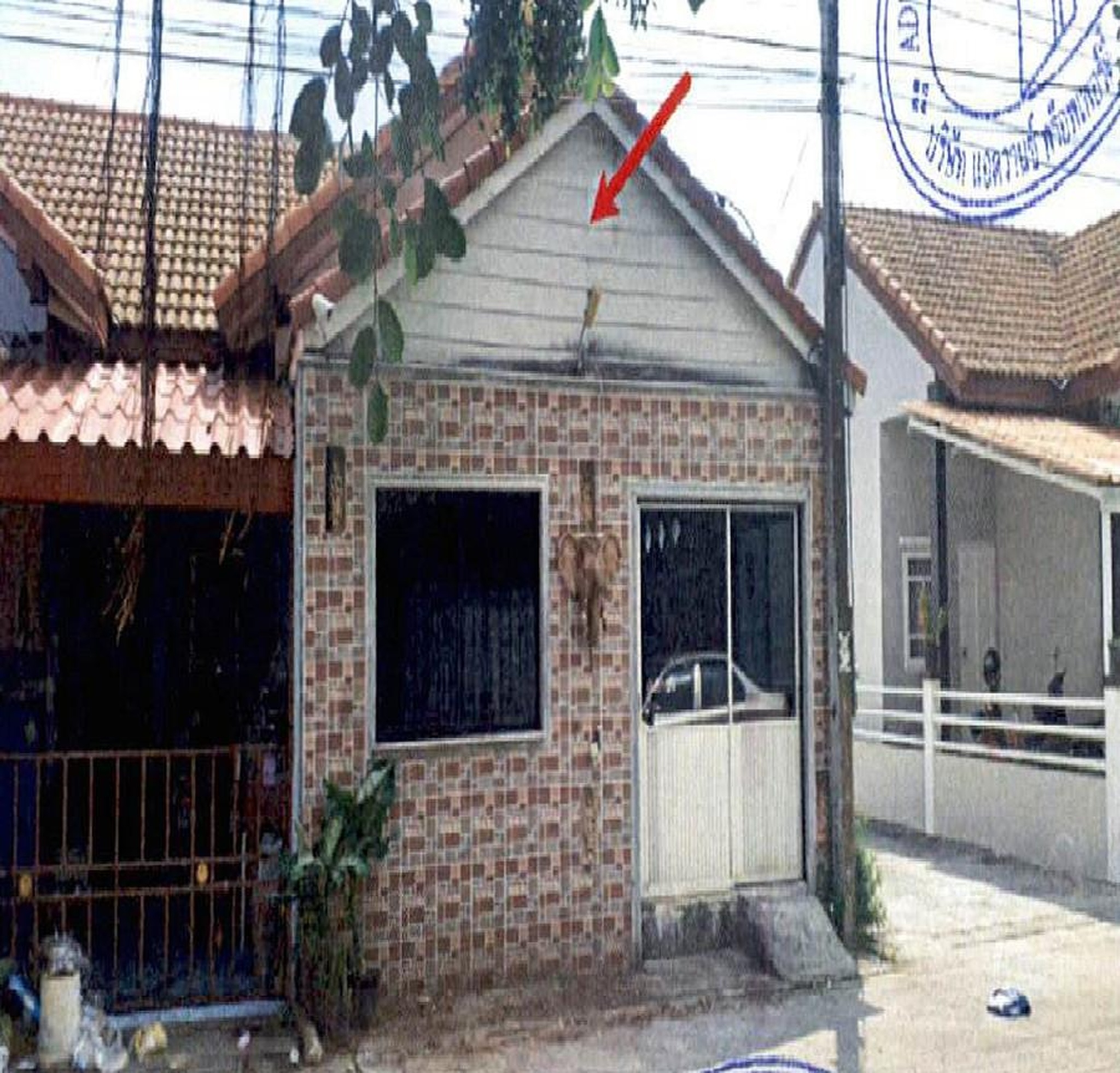 ทรัพย์สถาบันโดย ธอส. ทาวน์เฮาส์ ม.ฉัฏฐมณฑน์ การ์เด้น