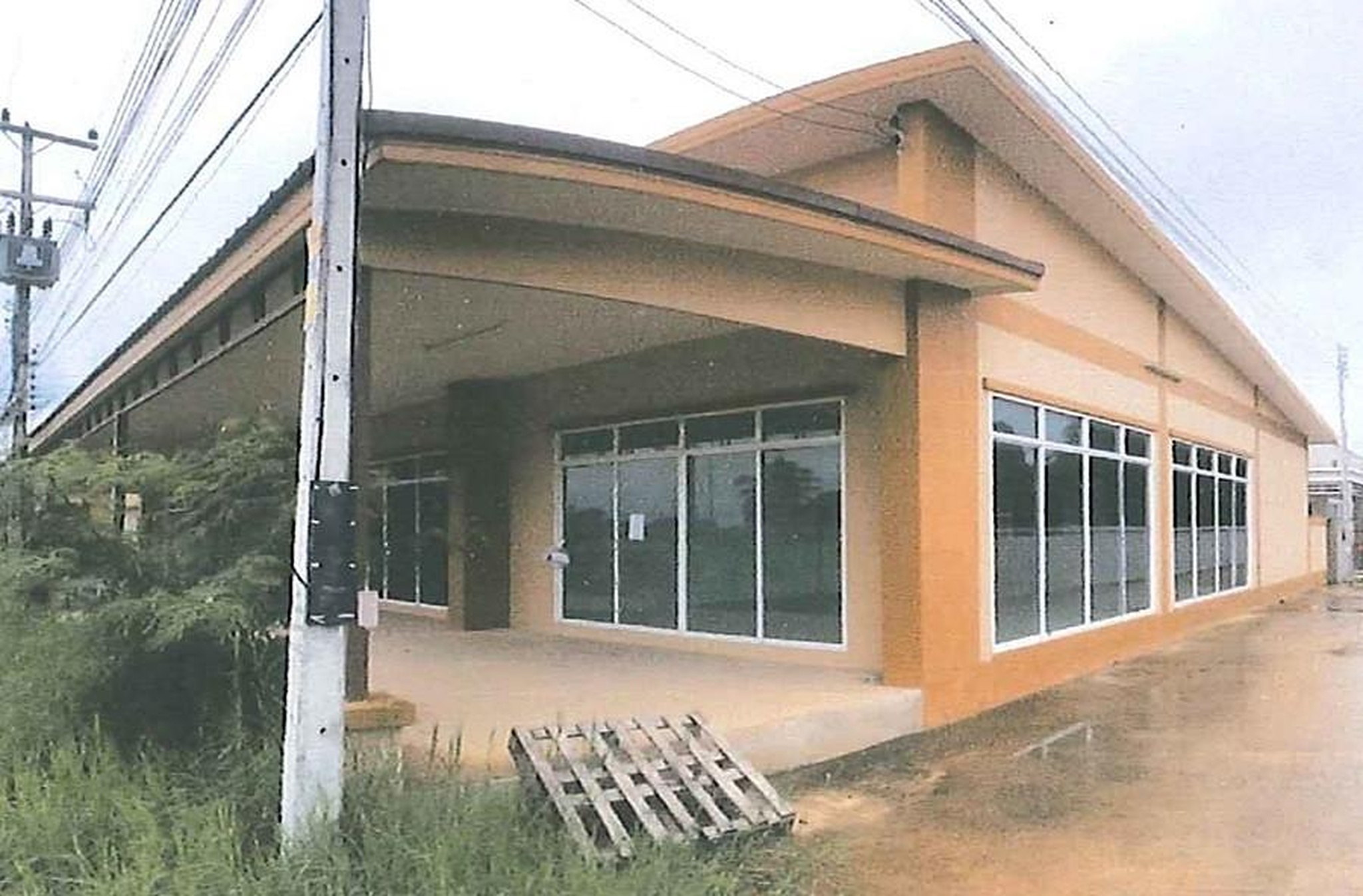 ทรัพย์สถาบันโดย  ตึกแถว-อาคารพาณิชย์