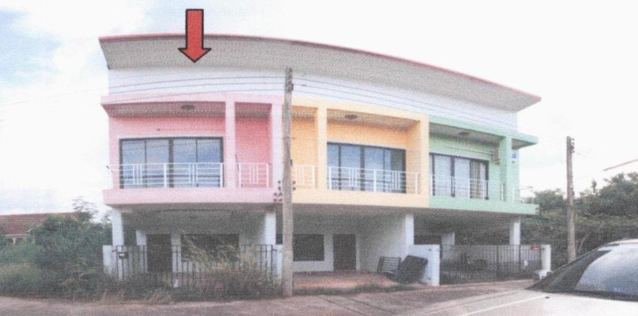ทรัพย์สถาบันโดย ธอส. ทาวน์เฮาส์  สุราษฎร์ธานี