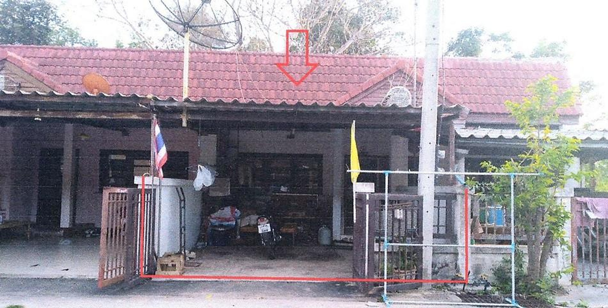 ทรัพย์สถาบันโดย ธอส. ทาวน์เฮาส์ หมู่บ้านเมืองประชา จอมบึง ราชบุรี