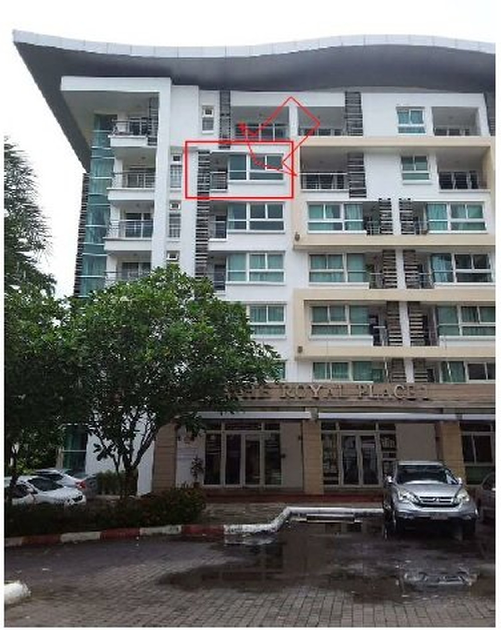 ทรัพย์สถาบันโดย SCB คอนโด เดอะ รอยัลเพลส คอนโดมิเนียม ภูเก็ต 1 (The Royal Place Condominium Phuket 1)