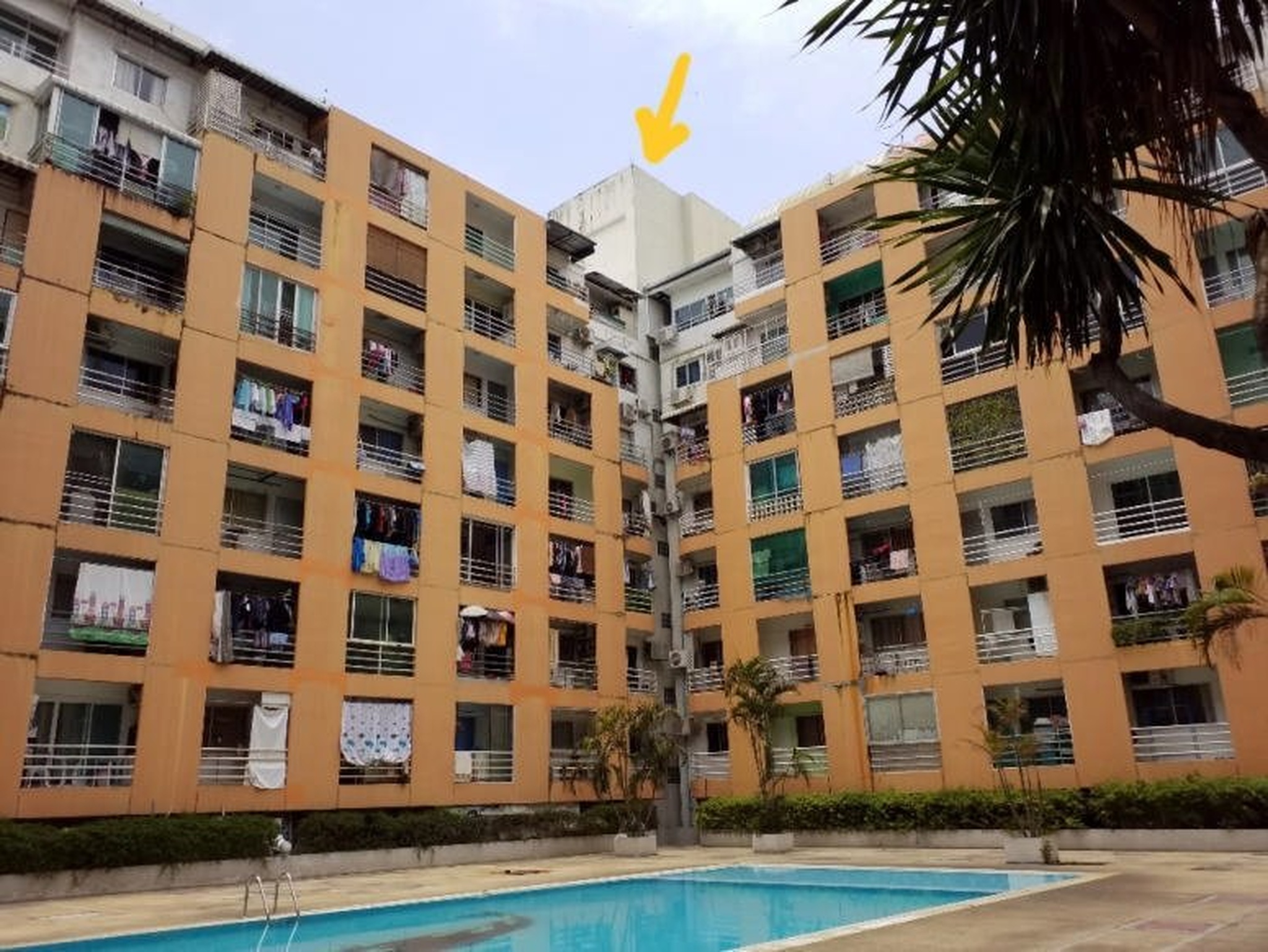 ทรัพย์สถาบันโดย SCB คอนโดติด MRT รัชดาภิเษก รัชดาเพรสทีจ คอนโดมิเนียม (Ratchada Prestige Condominium)