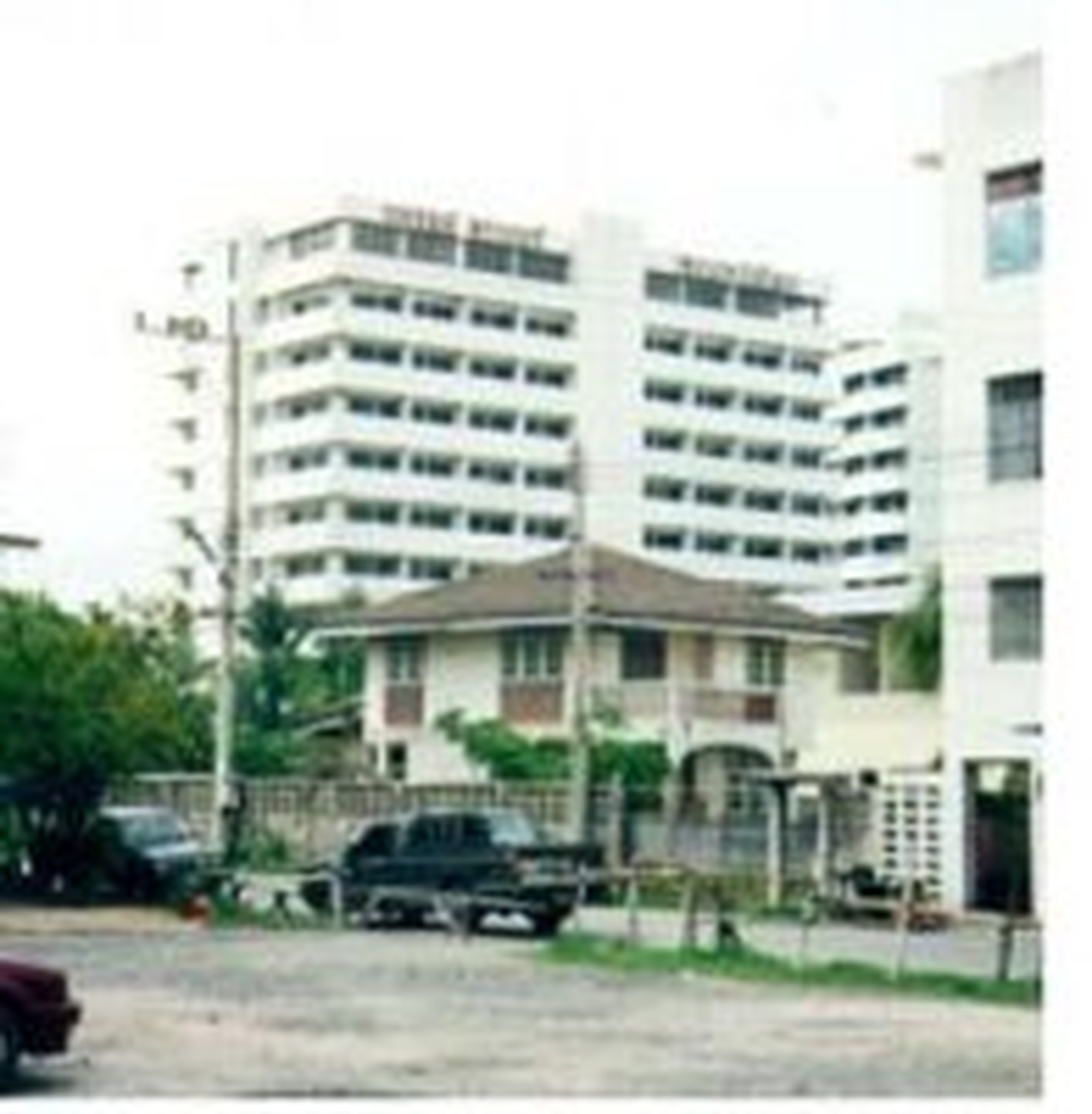 ทรัพย์สถาบันโดย SCB คอนโด แกรนด์ทาวเวอร์ คอนโดมิเนียม (Grand Tower Condominium)
