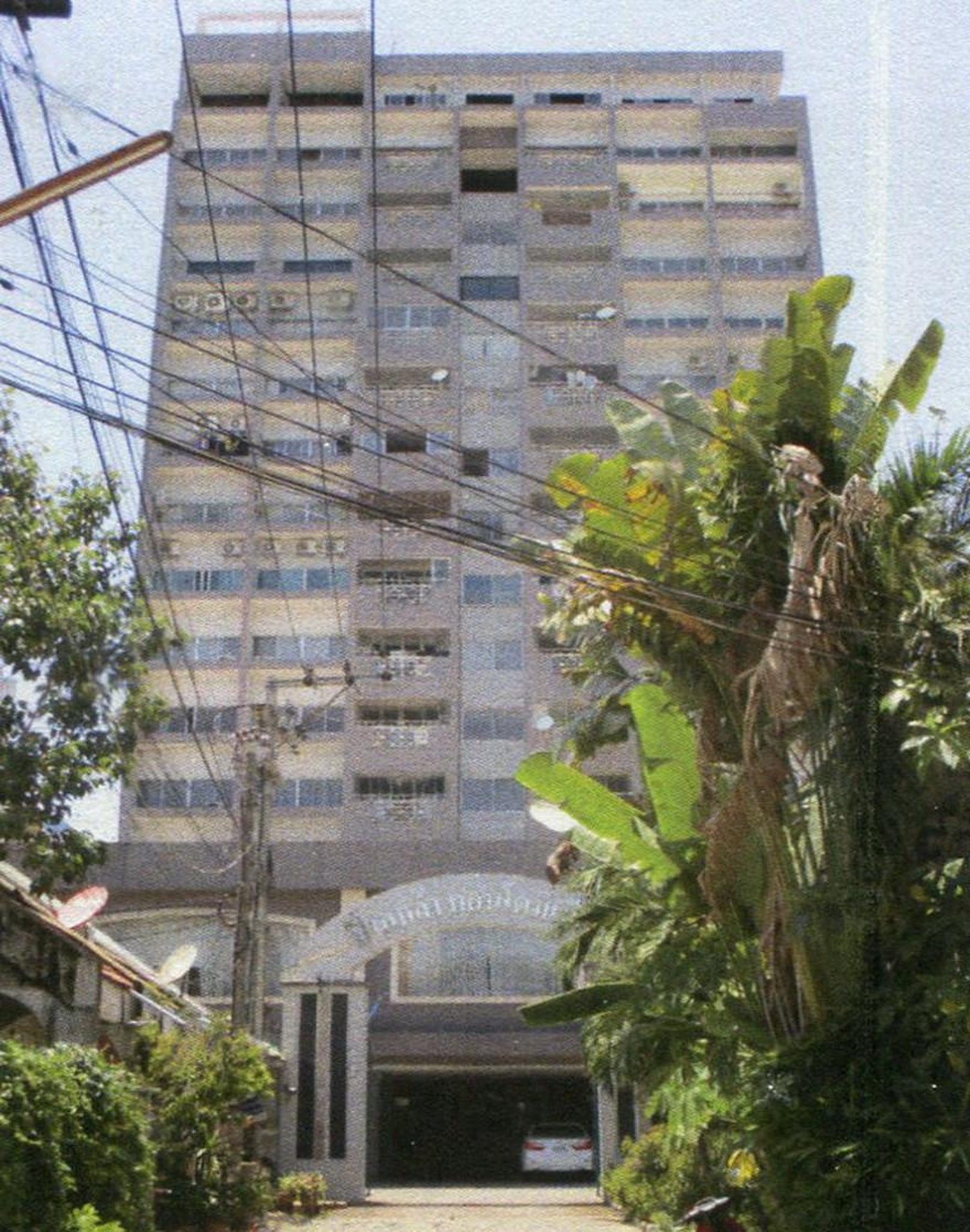 ทรัพย์สถาบันโดย อาคารสงเคราะห์ คอนโด ปิ่นเกล้า คอนโดมิเนียม (Pinklao Condominium)