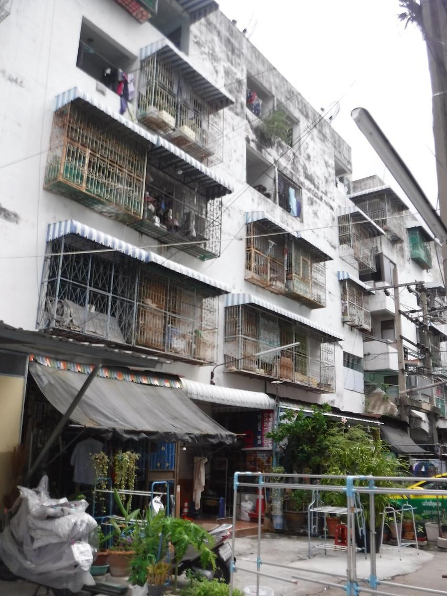 ทรัพย์สถาบันโดย อาคารสงเคราะห์ คอนโด เคหะดอนเมือง (Kheha Donmuang)