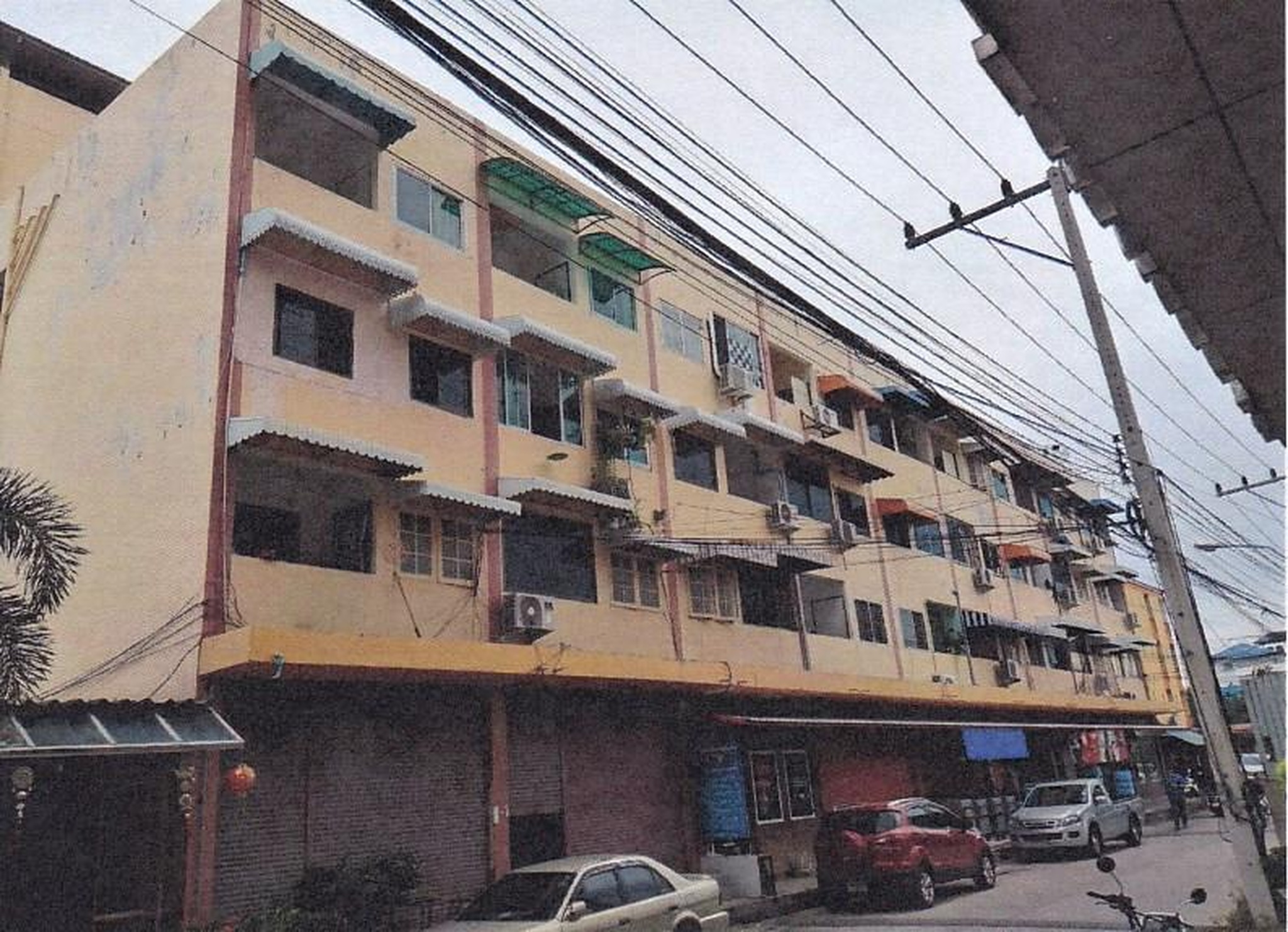 ทรัพย์สถาบันโดย GHB คอนโด พี แอนด์ พี คอนโดทาวน์ (P & P Condotown)